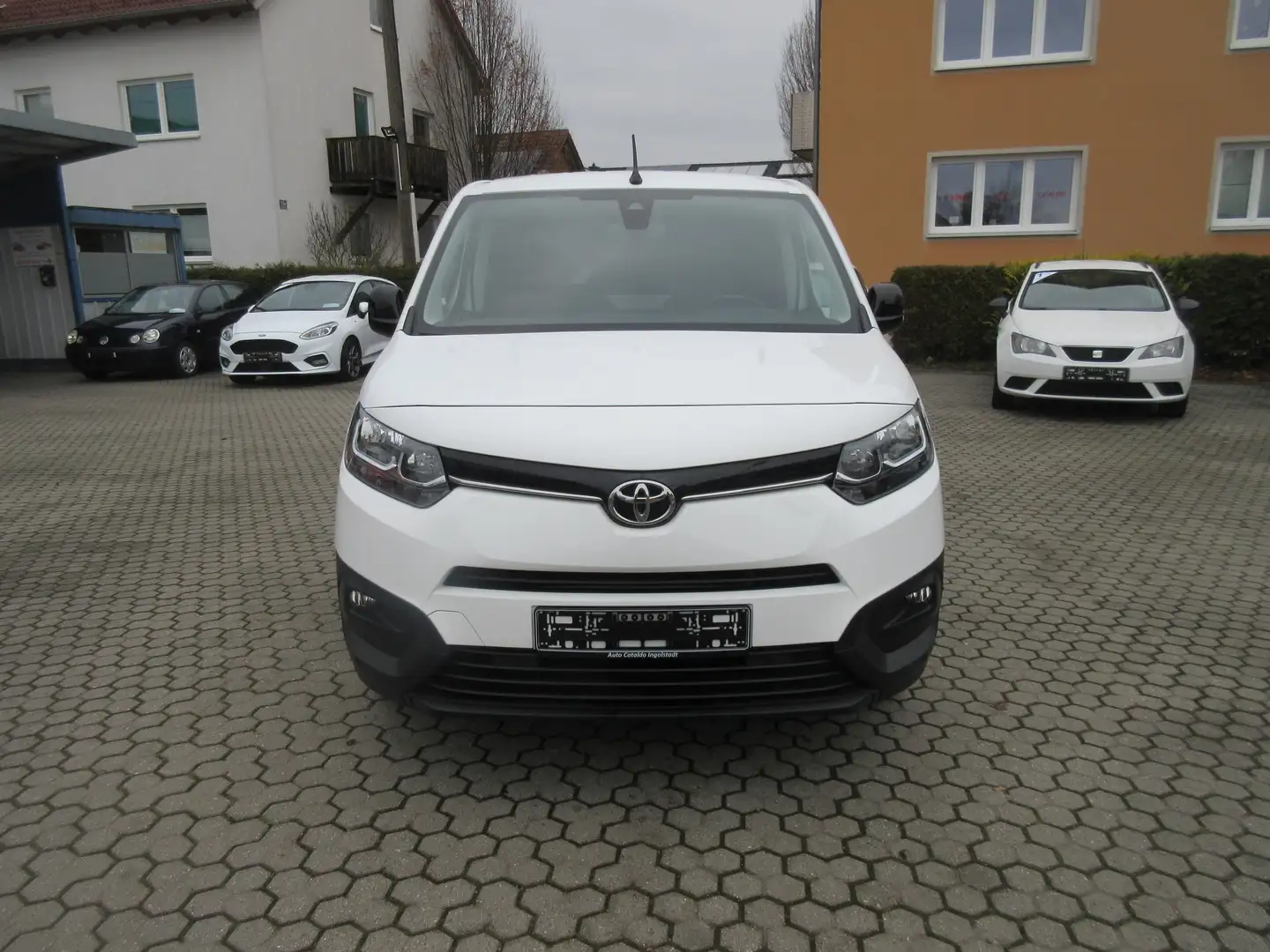 Toyota Proace City L2 Duty Comfort*NAVI* Weiß - 1