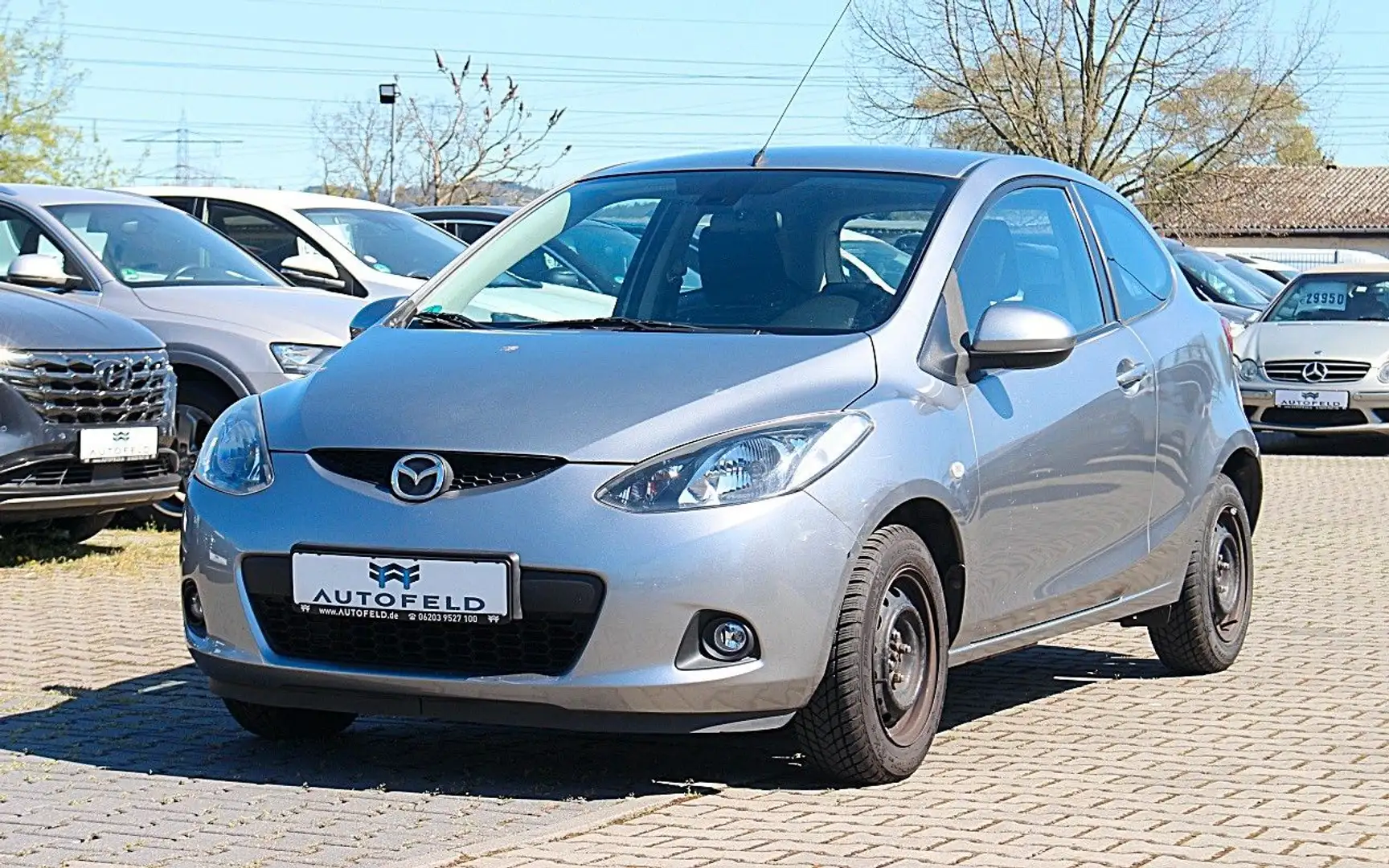 Mazda 2 1.3/8FACH/SHZ/KLIMA/ Grau - 2