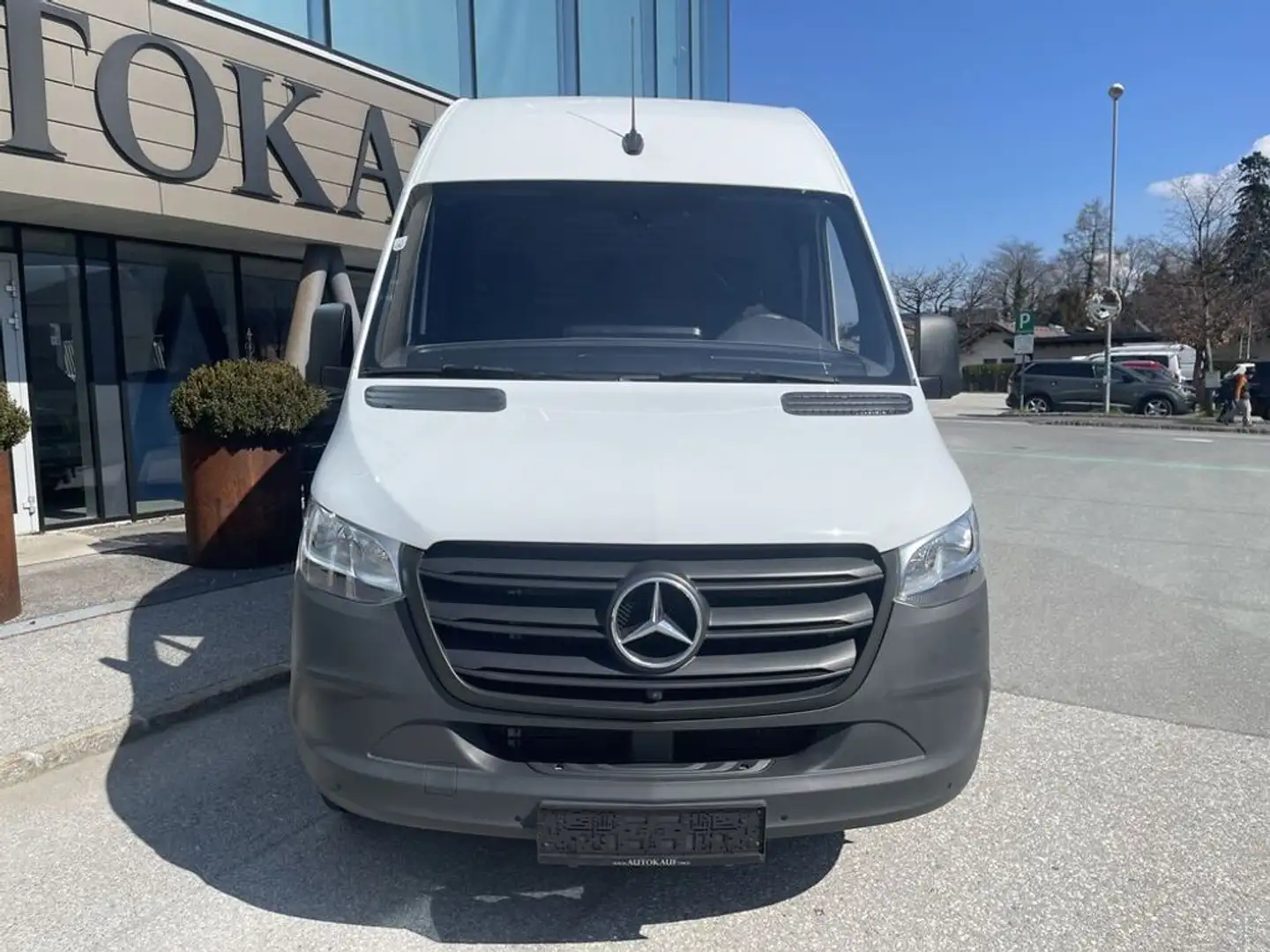 Mercedes-Benz Sprinter 317 CDI RWD L3 / L4 Weiß - 2