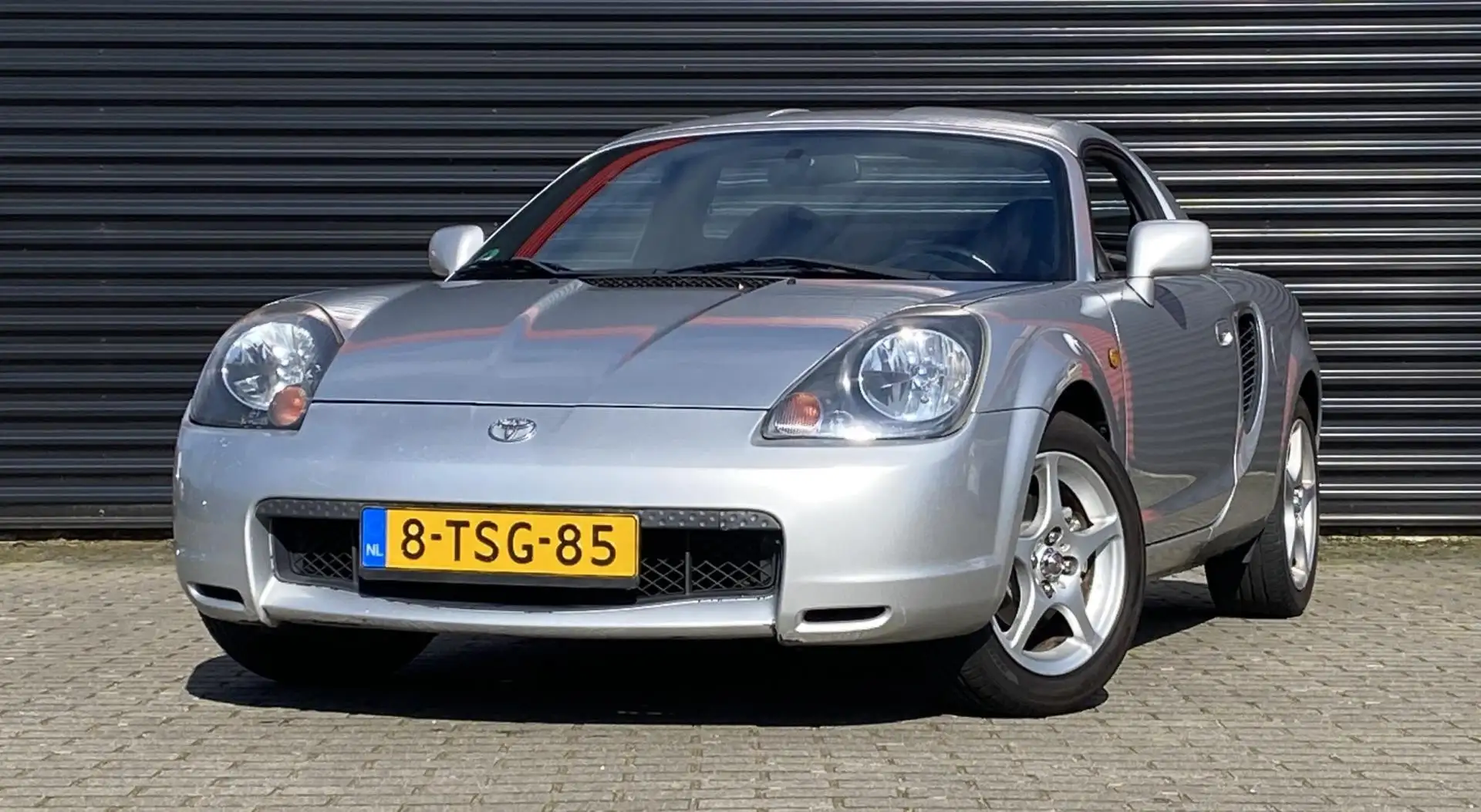 Toyota MR 2 1.8-16v VVT-i Cabrio | Lederen bekleding |Hardtop Gümüş rengi - 1