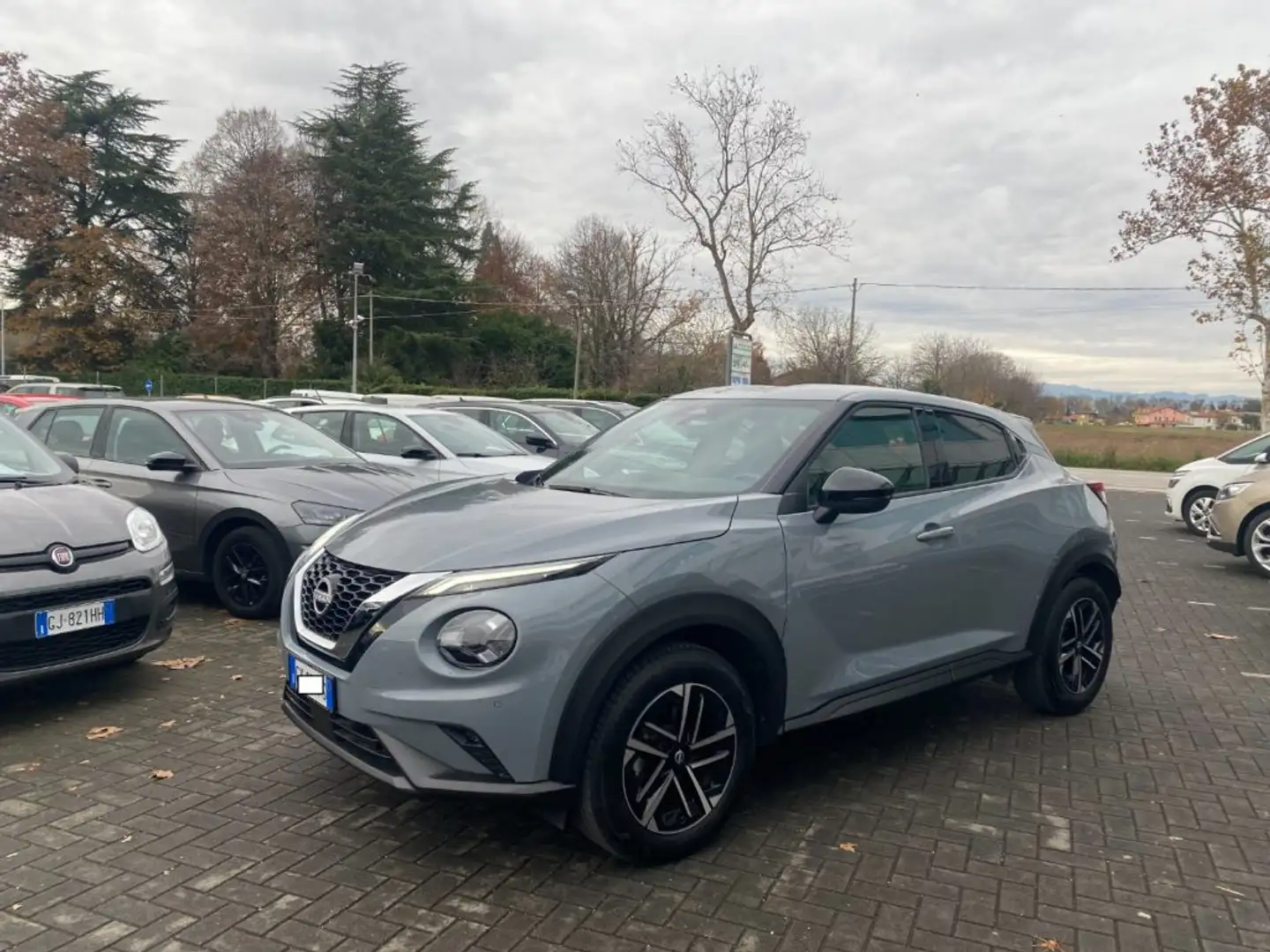 Nissan Juke 1.0 DIG-T 114 CV DCT N-Connecta Grigio - 2