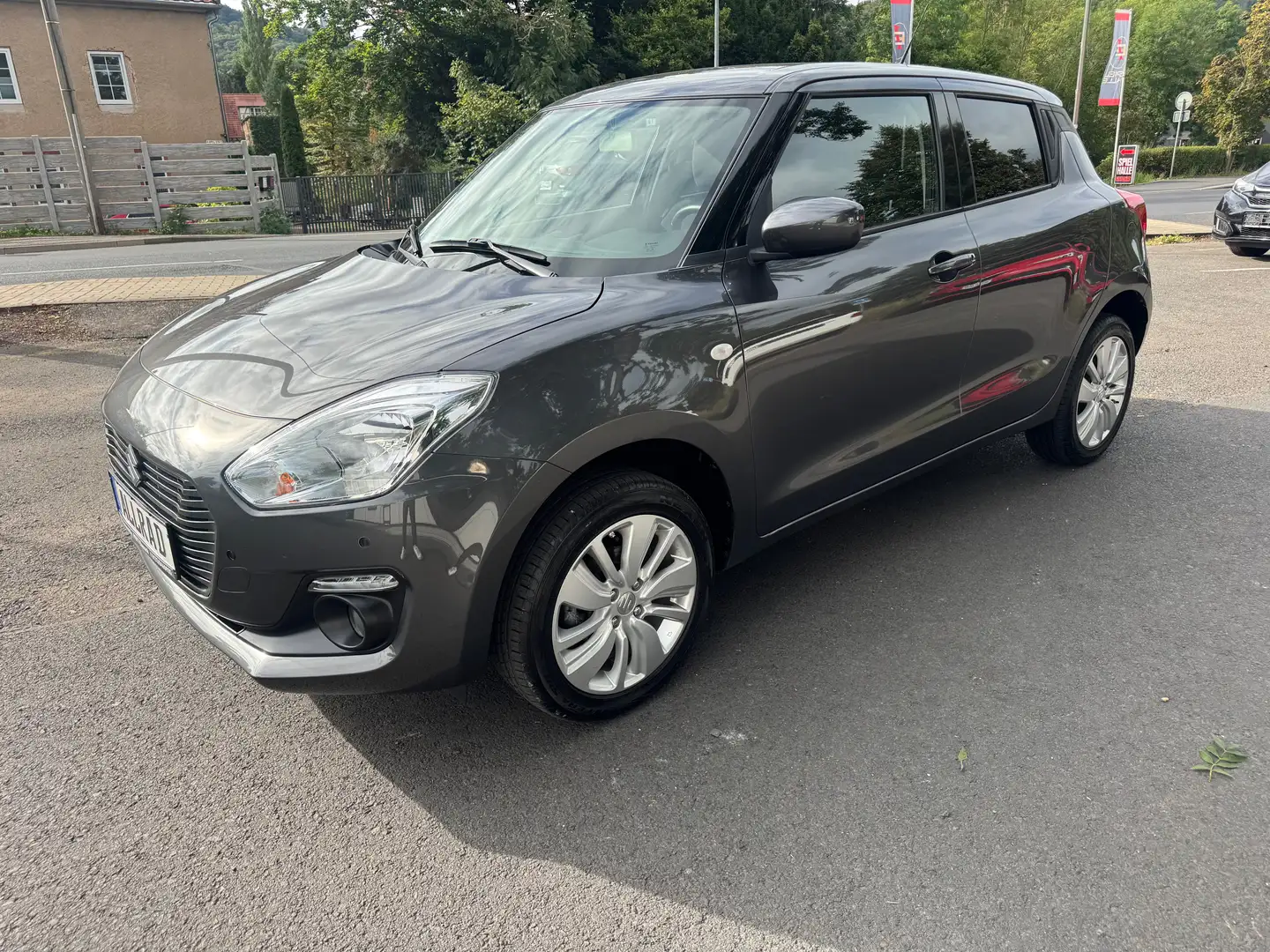 Suzuki Swift Comfort  Allrad Grau - 1