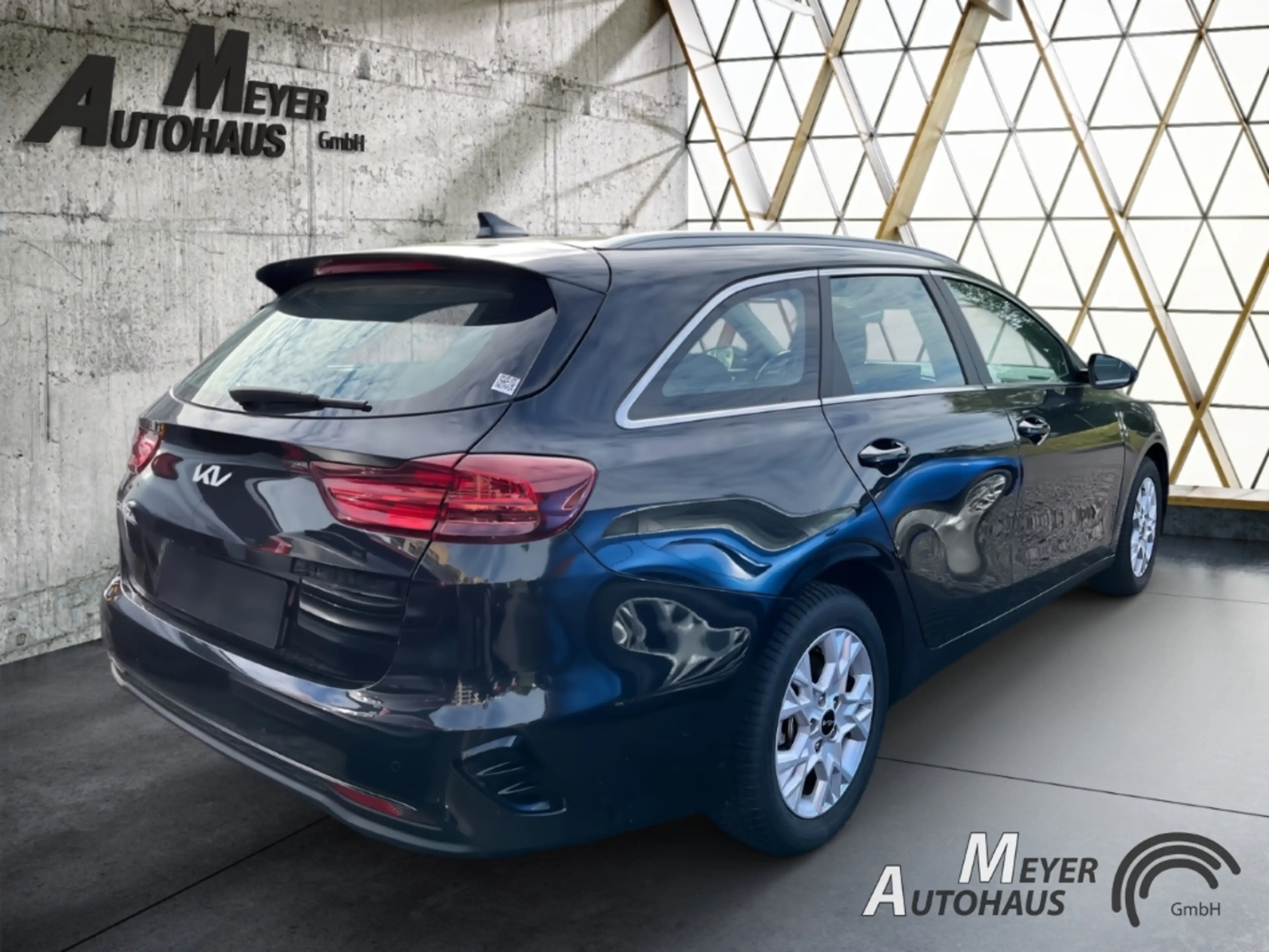 Kia Ceed SW / cee'd SW 1.5T DCT Vision+Sitzheizung+Spurassistent+Nebelsch — photo 12