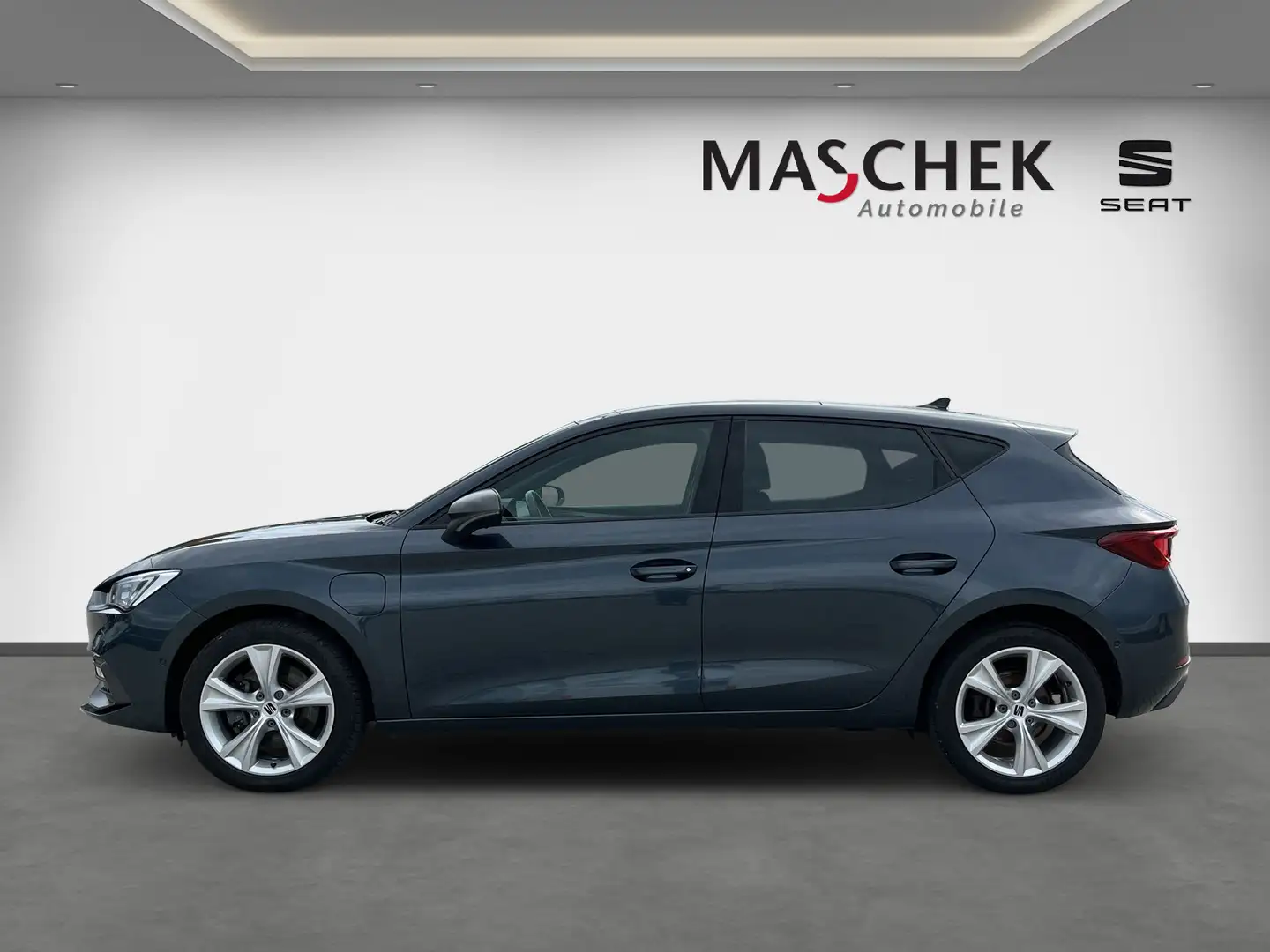 SEAT Leon FR 1.4 eHybr. Pano TravelAssist RearView LED Pano Gris - 2
