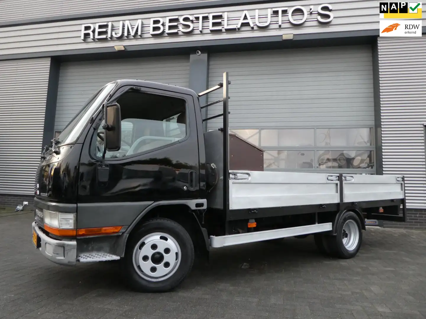 Mitsubishi Canter FB35 3.0 295 Open Laadbak, Pick-up Schwarz - 1