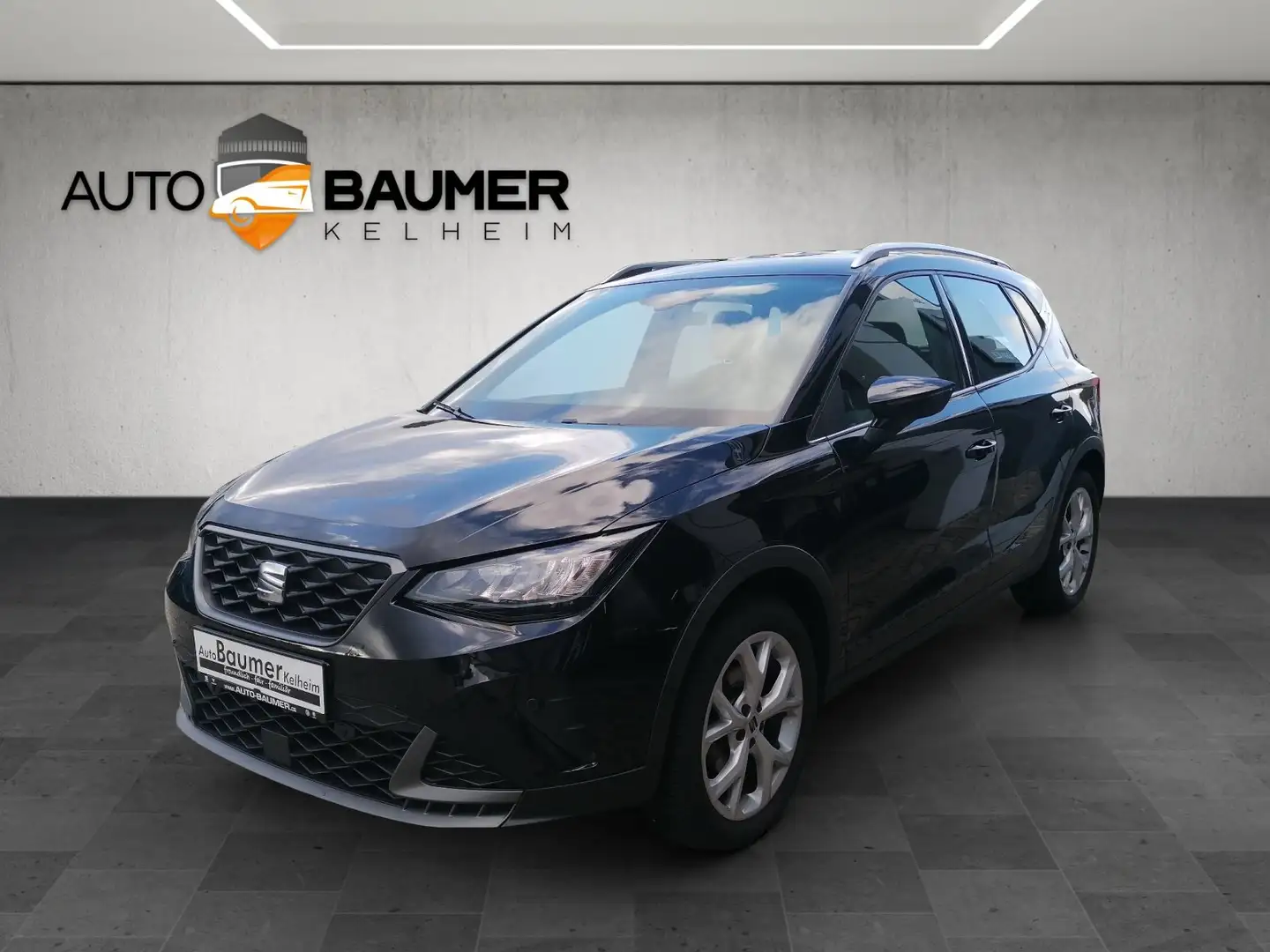 SEAT Arona 1.5 TSI FR DSG GJR VC FAP XL Schwarz - 1