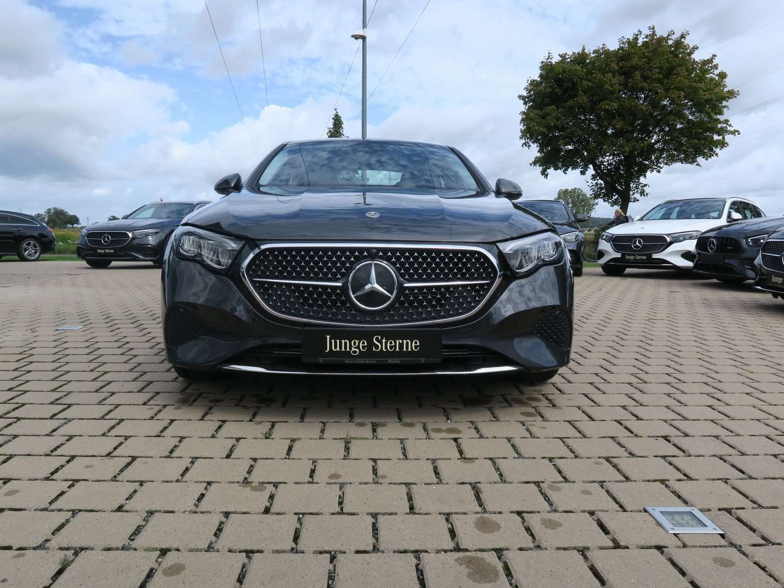 Mercedes-Benz E 200