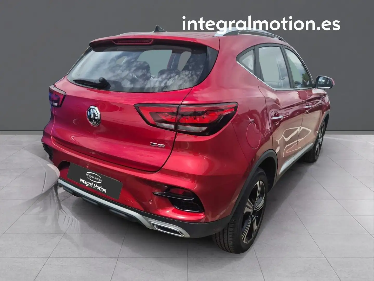 MG ZS 1.5 Comfort Rojo - 2