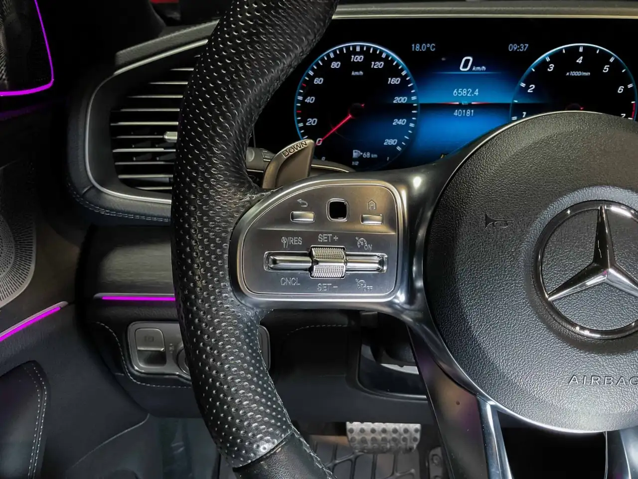 Mercedes-Benz GLE снимка Mercedes-Benz GLE