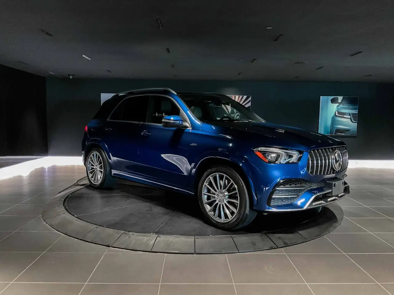 Mercedes-Benz GLE снимка Mercedes-Benz GLE