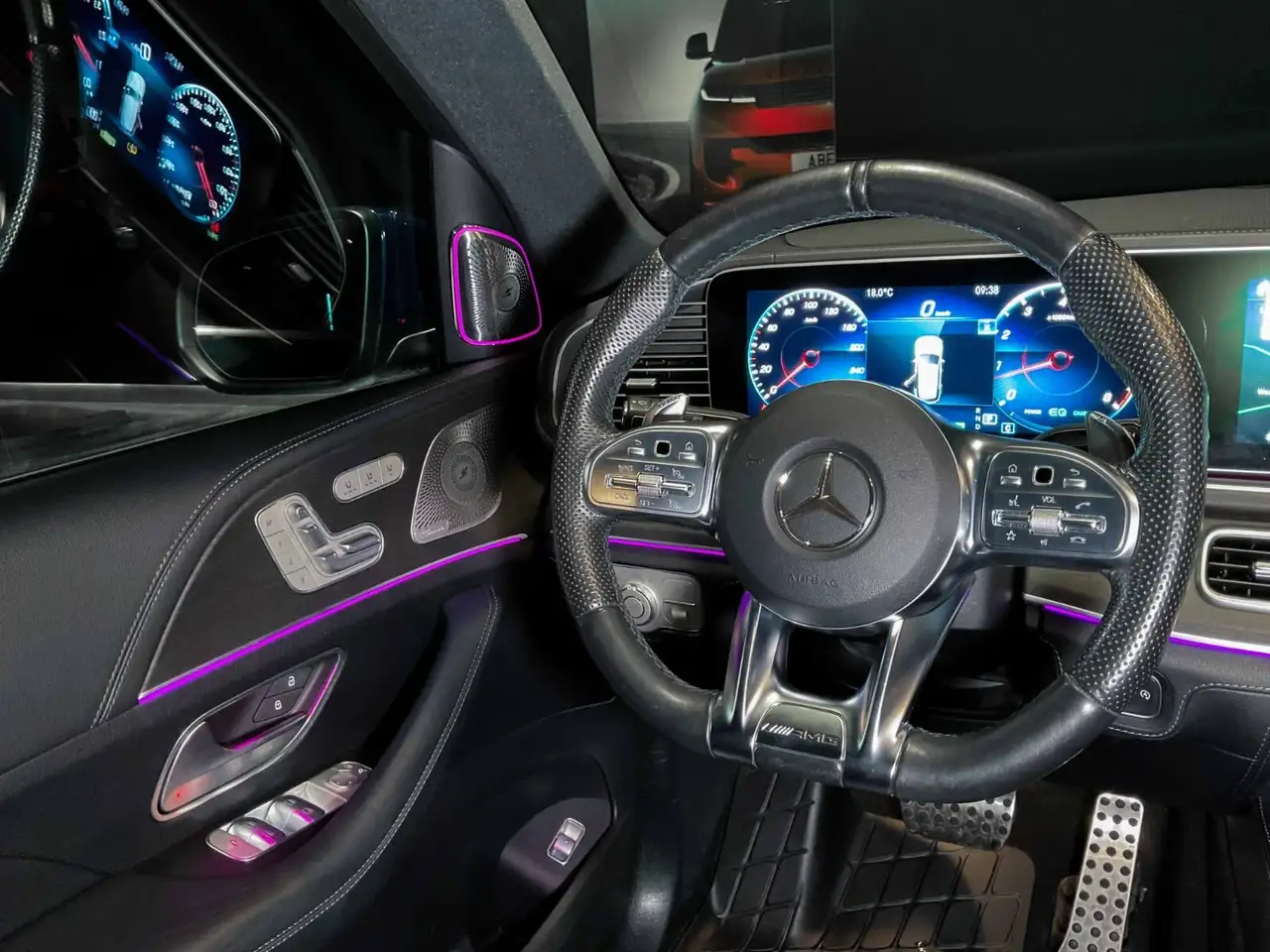 Mercedes-Benz GLE снимка Mercedes-Benz GLE
