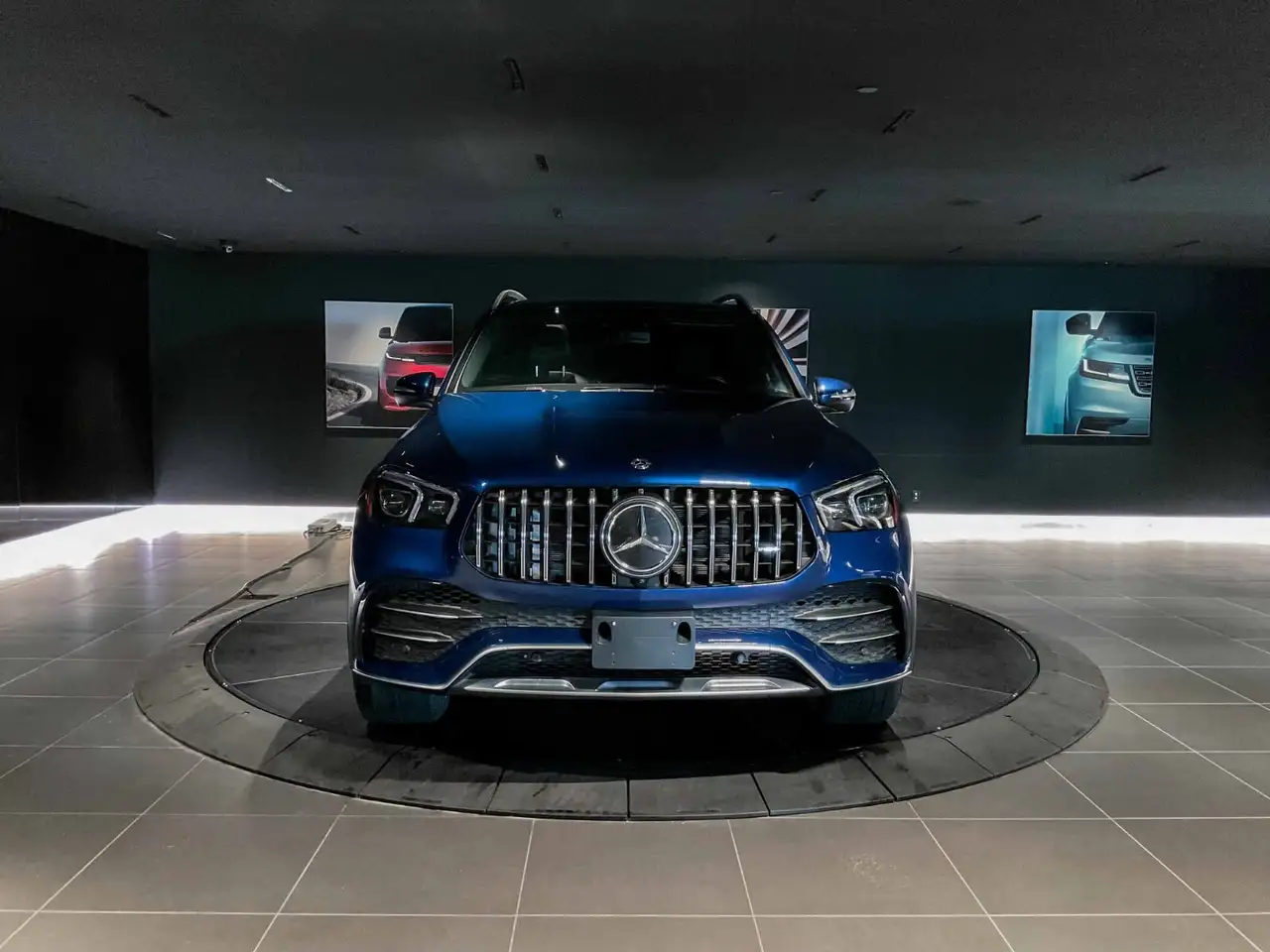 Mercedes-Benz GLE снимка Mercedes-Benz GLE