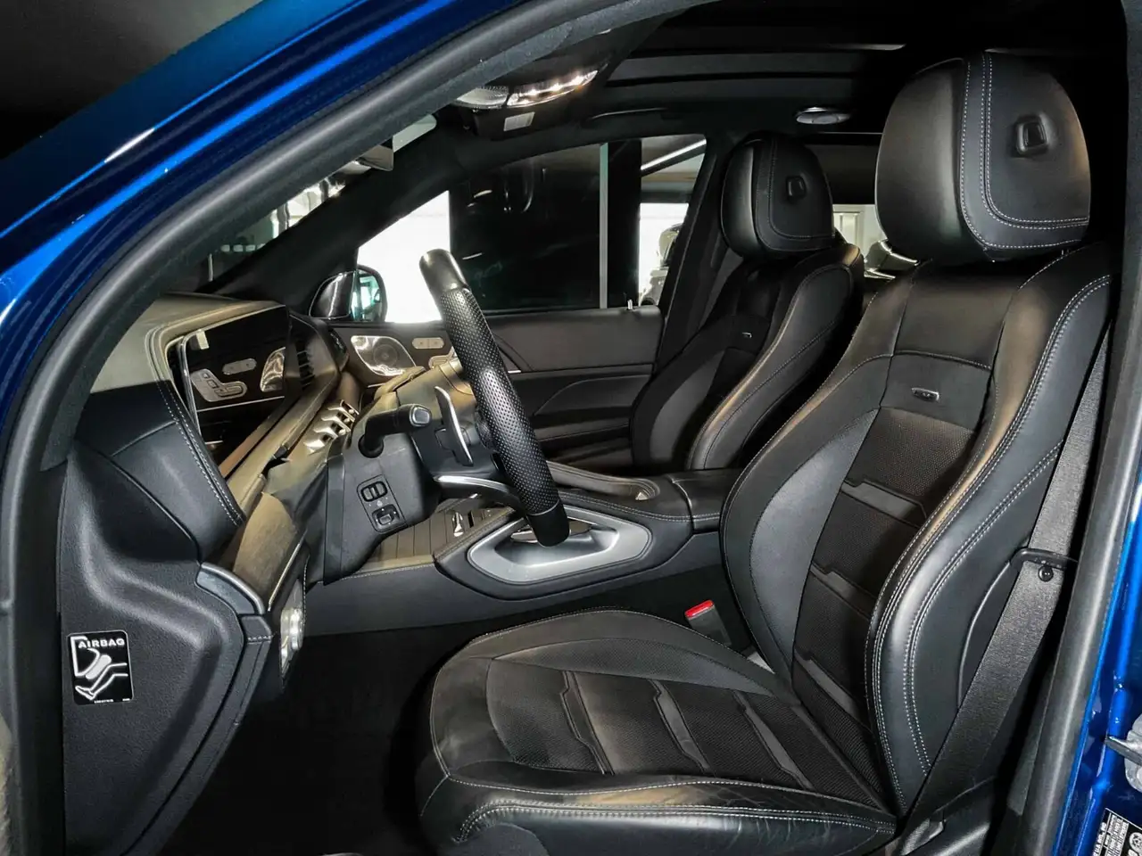 Mercedes-Benz GLE снимка Mercedes-Benz GLE