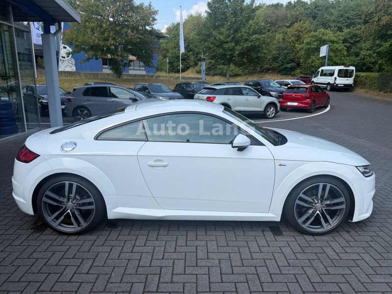 Audi TT Coupe 40 TFSI S line Sport-Paket LED PDC SHZ — photo 9