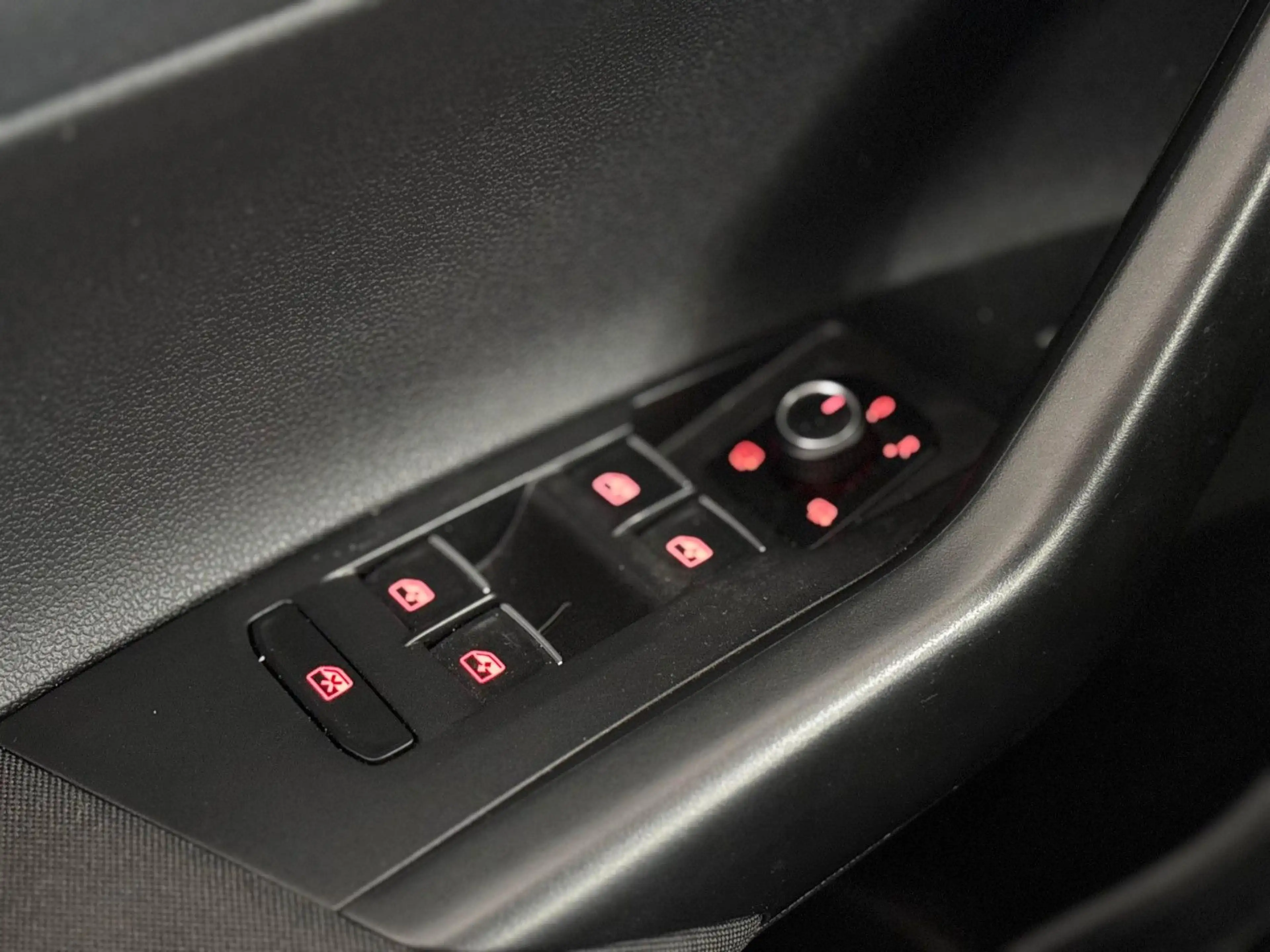 Volkswagen Polo VI GTI LED CARPLAY ACC SITZHEIZUNG NAVI — photo 14
