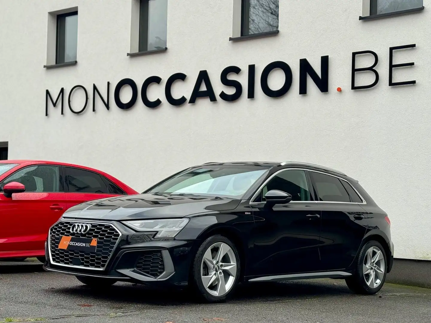 Audi A3 30 TDi S-LINE SONO B&O CARPLAY CAPTEURS Noir - 1