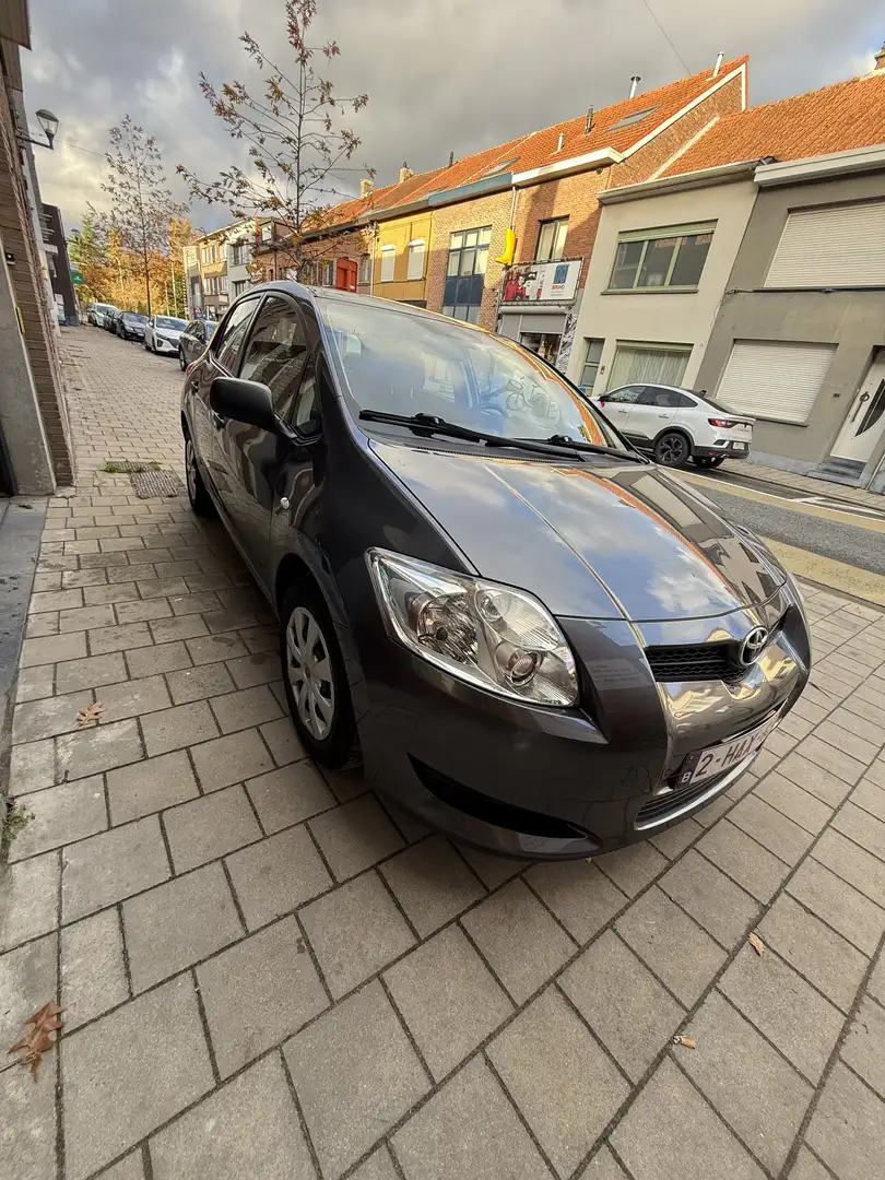 Toyota Auris 1.33 VVT-i - 2