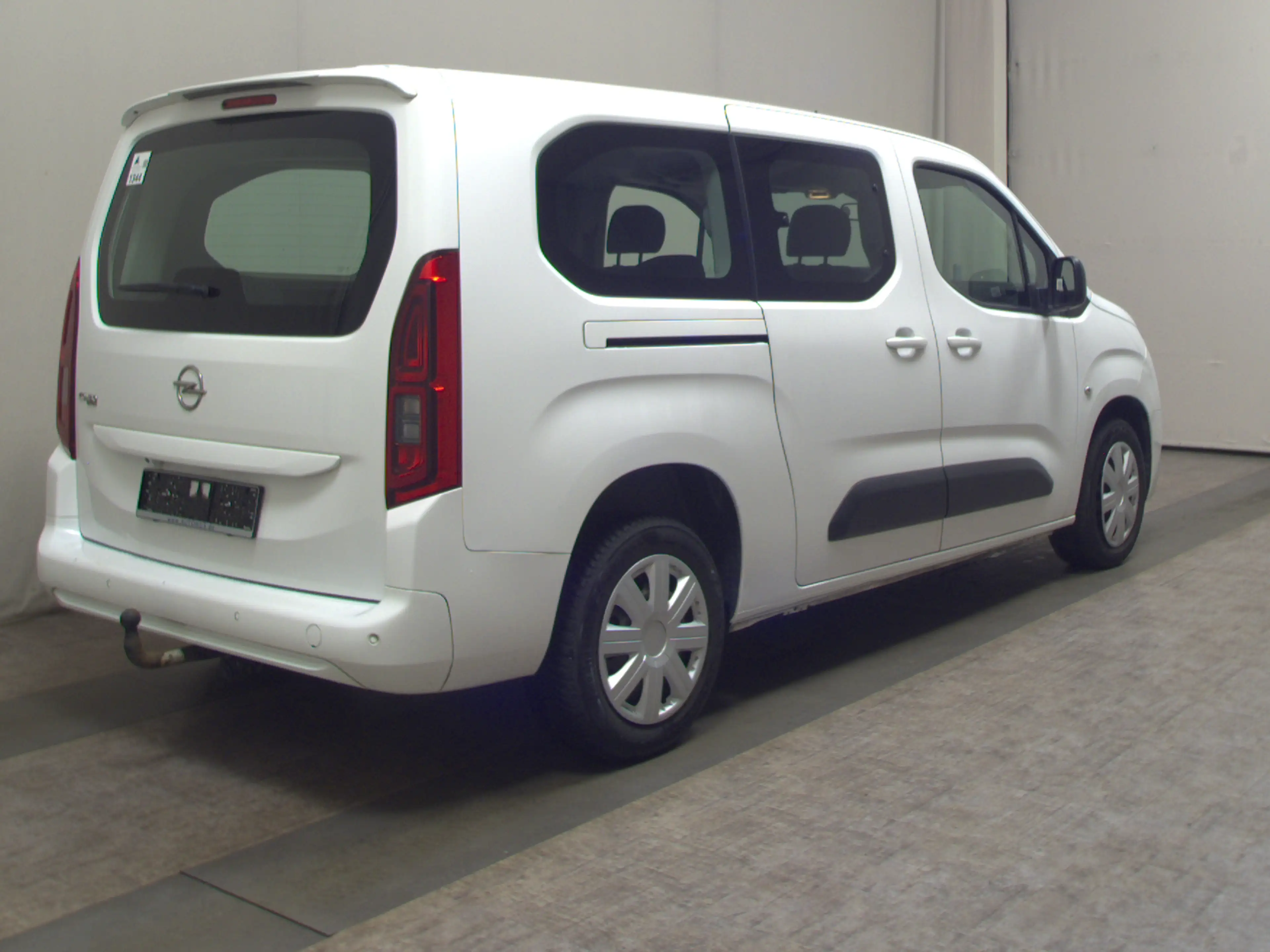 Opel Combo Life 1.5 D Edition Navi RfK AHK PDC Shz — photo 4