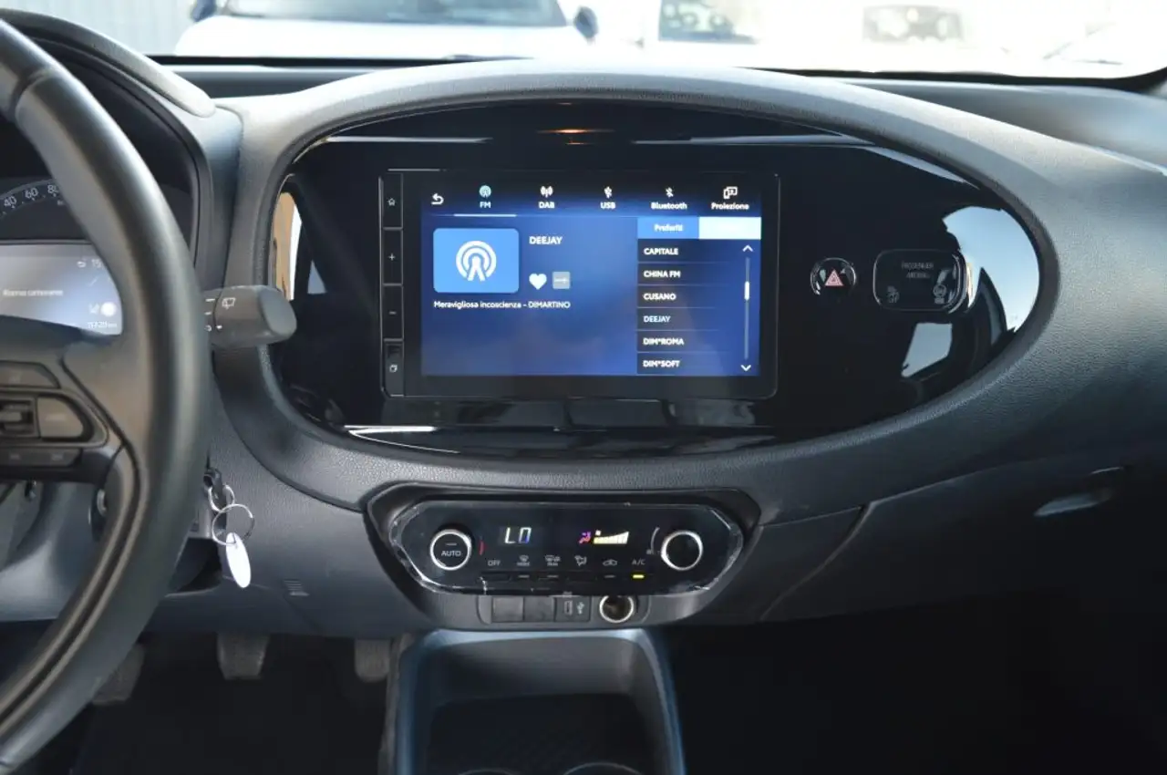 Toyota Aygo X 1.0 VVT-i 72 CV 5 porte Trend, миниатюра 12