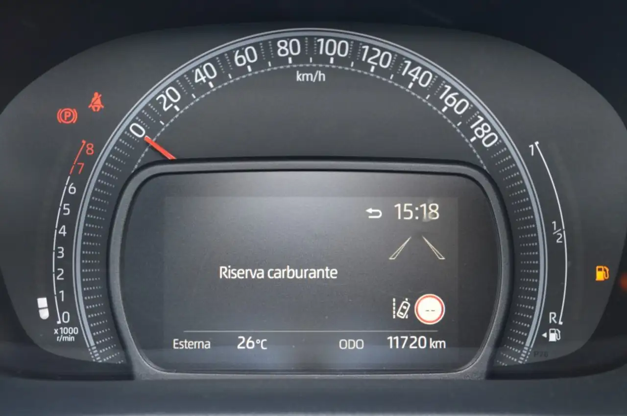 Toyota Aygo X 1.0 VVT-i 72 CV 5 porte Trend, миниатюра 11