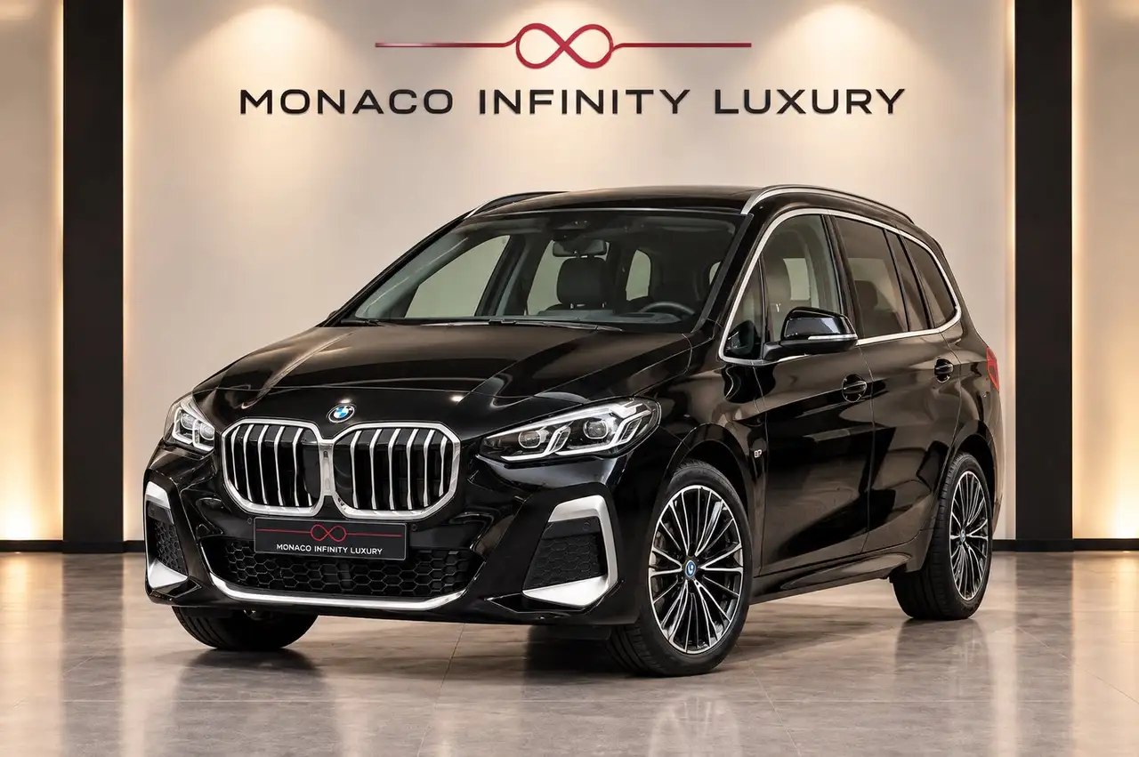 BMW 225