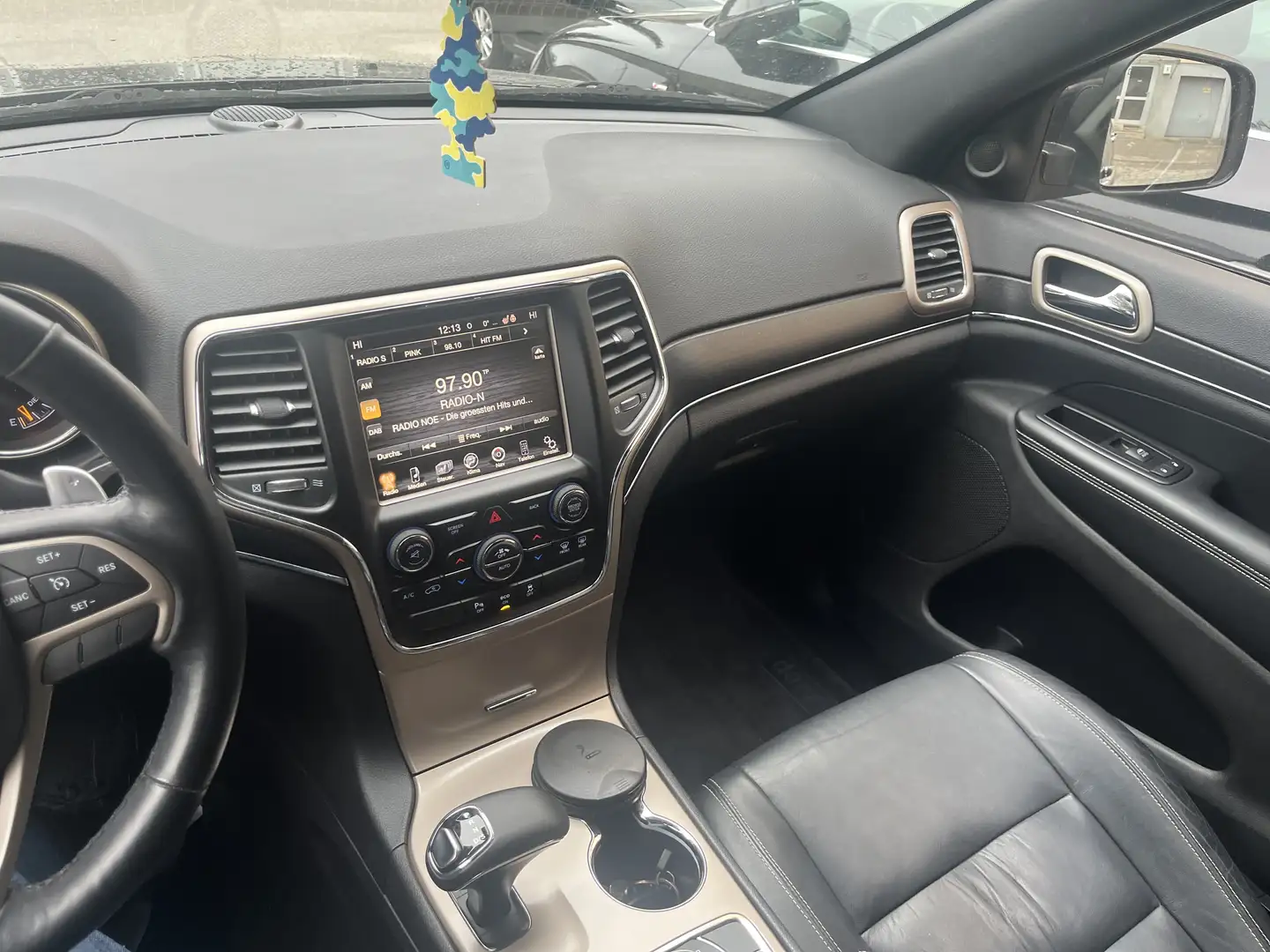 Jeep Grand Cherokee 3.0I Overland - 1