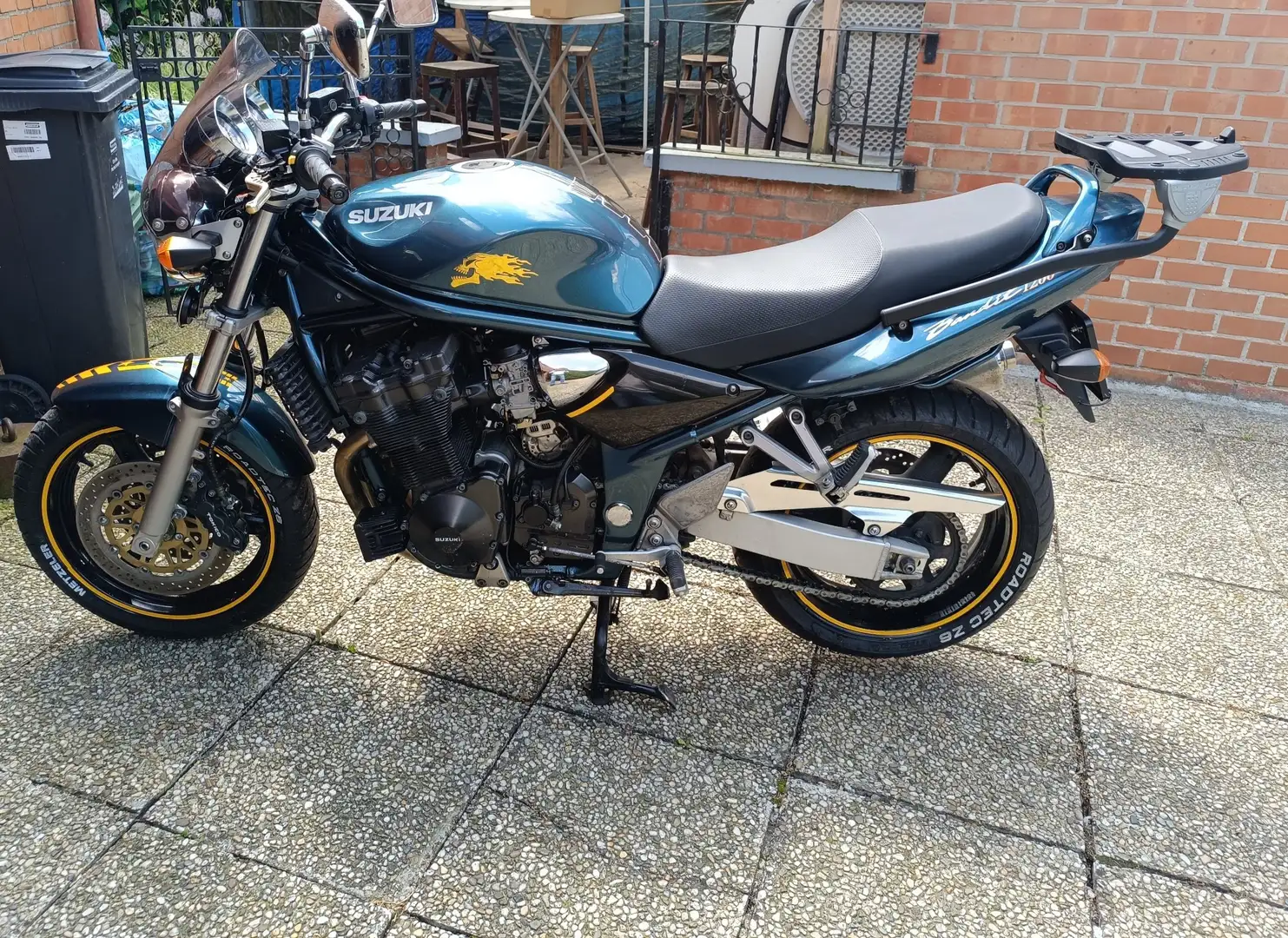 Suzuki Bandit 1200 Vert - 1