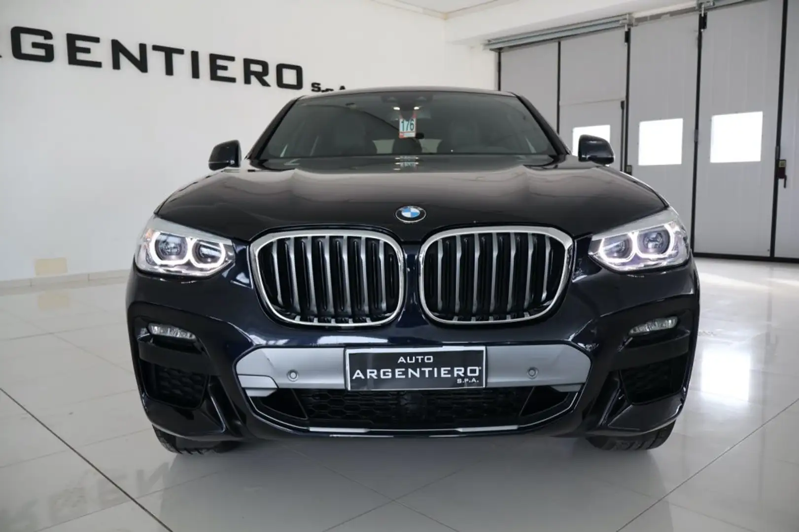BMW X4 xDrive20d 48V Msport-X ibrido mhev luci ambient Nero - 2