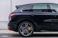 Porsche Cayenne 4.8 Turbo Schwarz - thumbnail 3