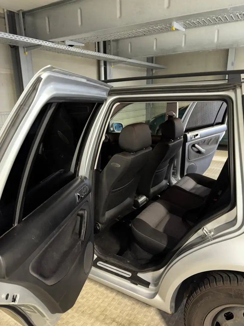 Volkswagen Bora Variant 1.6 Sport Edition - 2