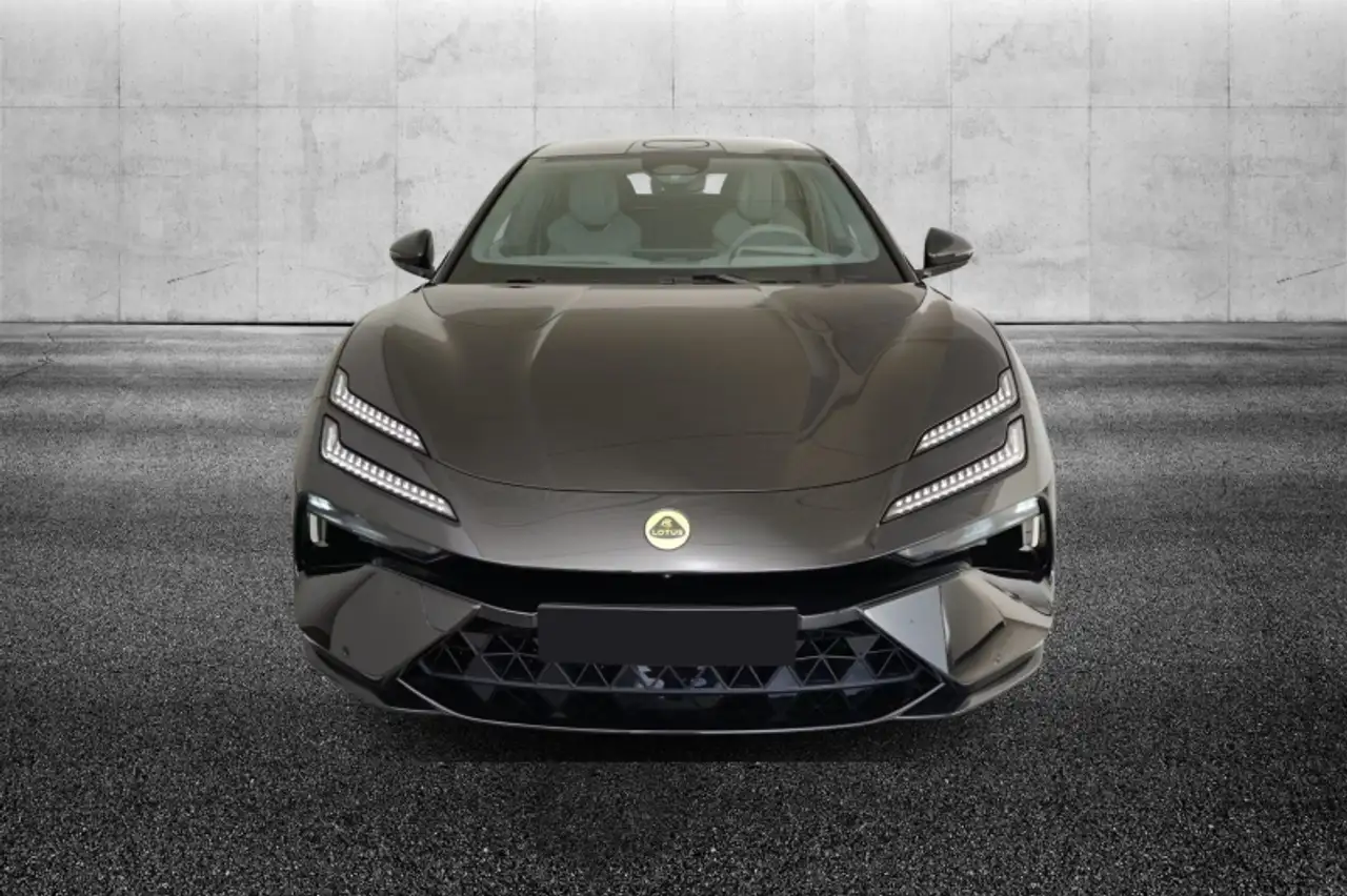 Lotus Emeya 2025