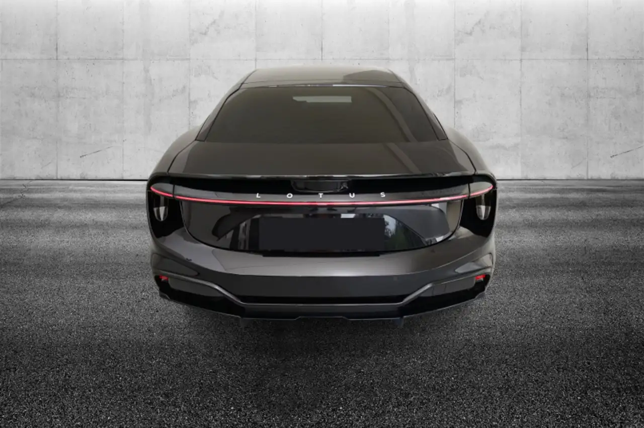 Lotus Emeya 2025