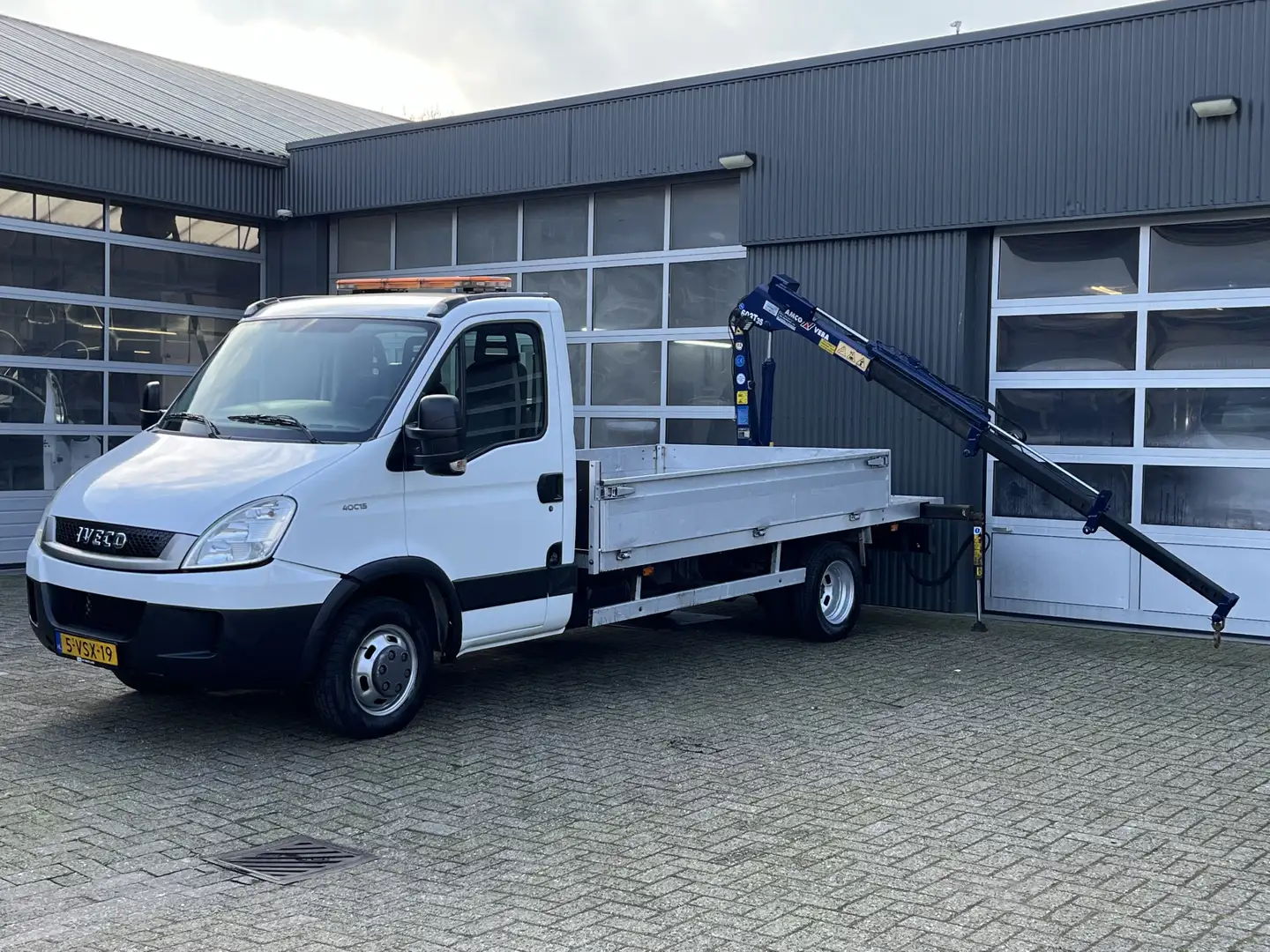 Iveco Daily 40C15 410 Airco Cruise controle Laadkraan Trekhaak Wit - 2
