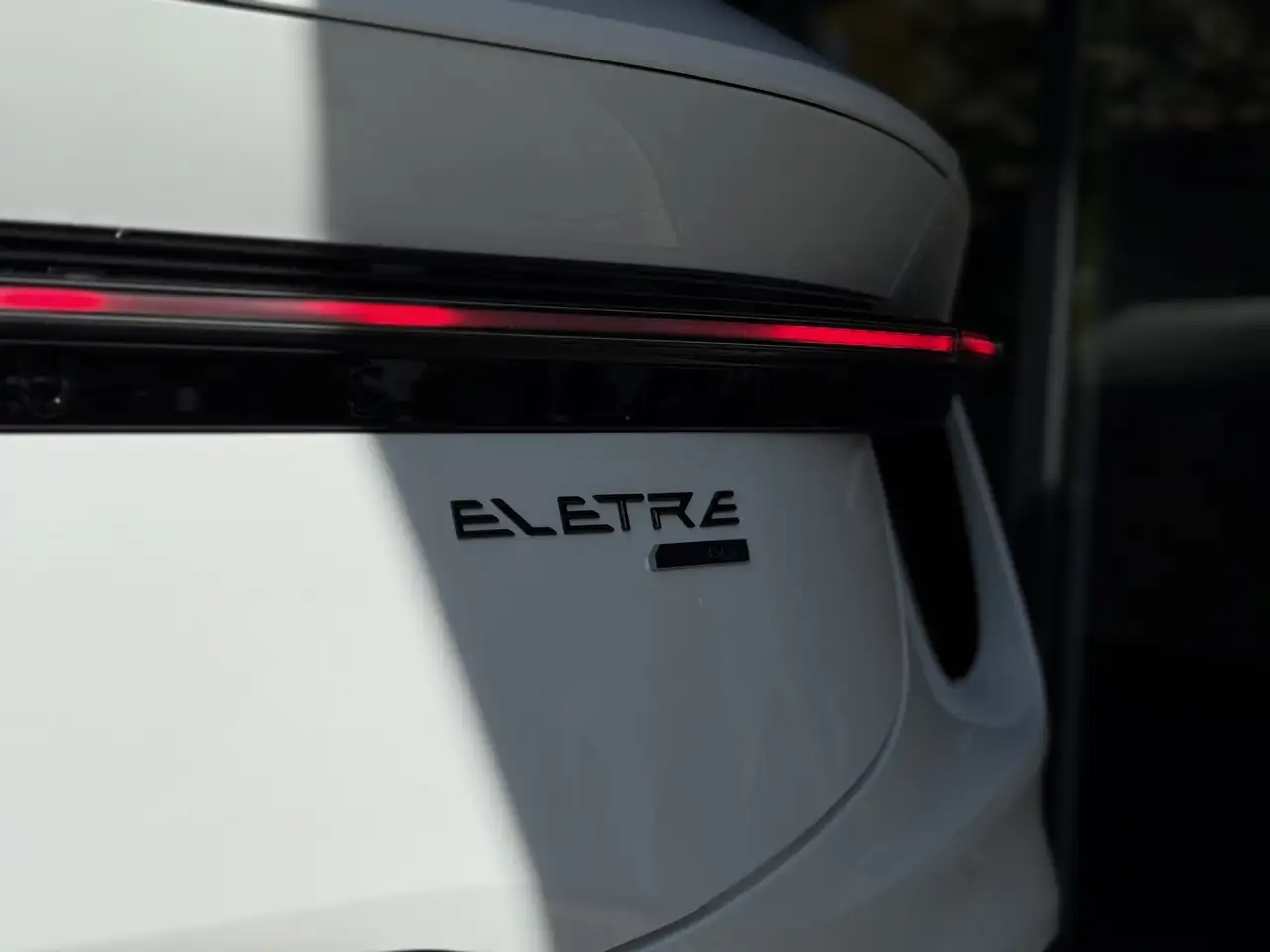 Lotus Eletre 2025 — фото 19