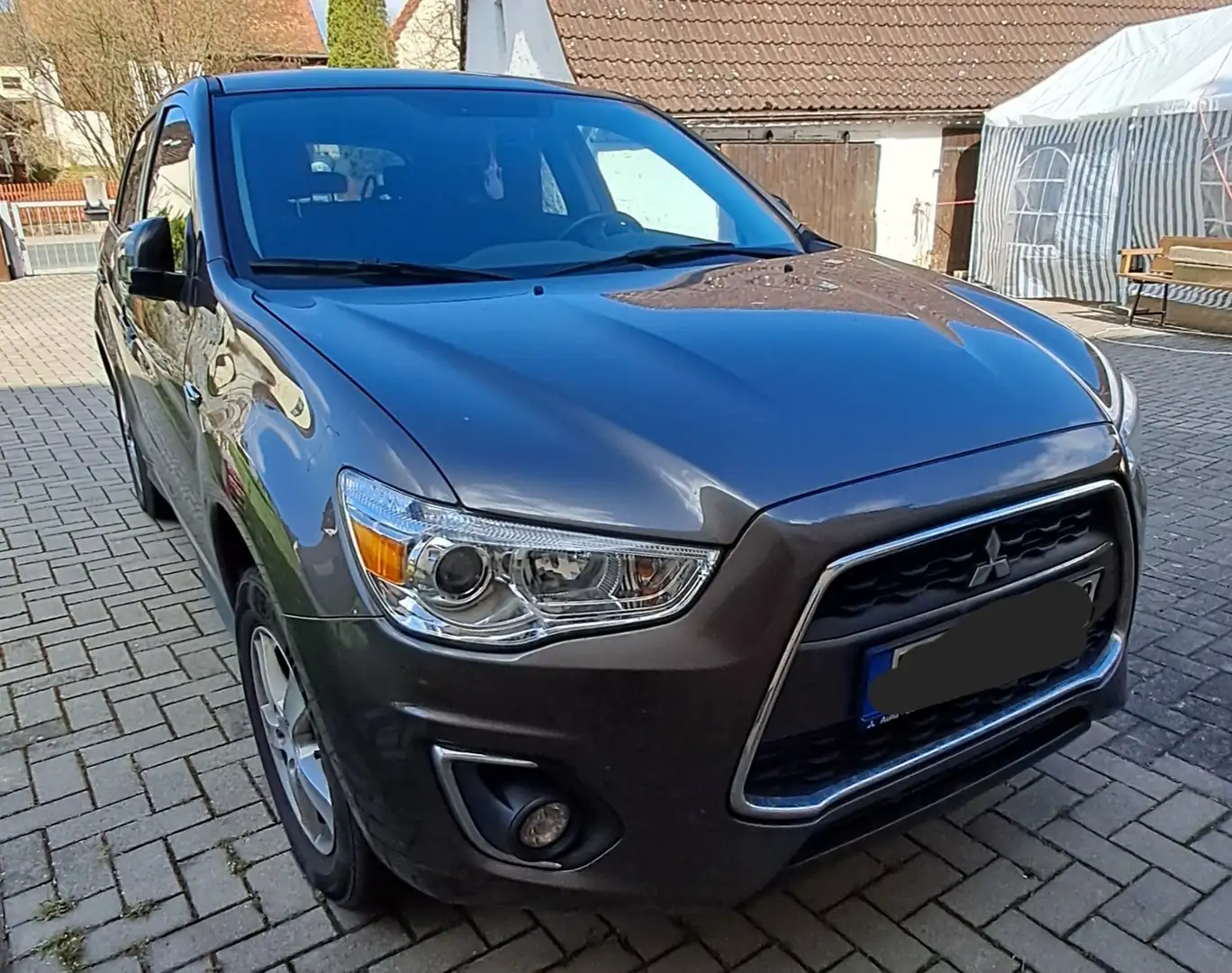 Mitsubishi ASX ASX 1.6 2WD 35 Jahre Braun - 1