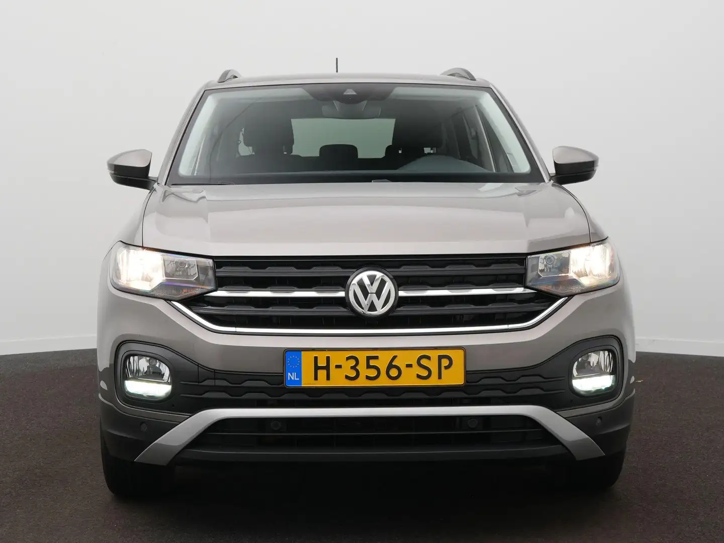 Volkswagen T-Cross 1.0 TSI Life | Climate Control | Camera | Trekhaak Grijs - 2