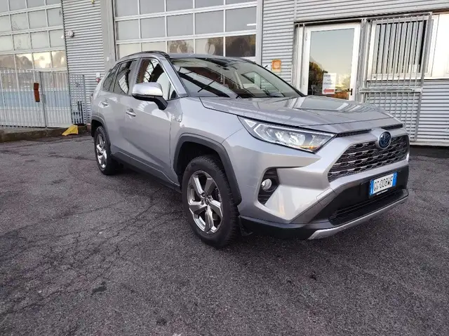 Toyota RAV 4 MY23 RAV4 2.5 HV (218CV) E-CVT 2WD Style