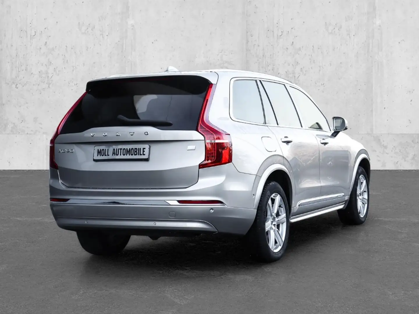 Volvo XC90 Plus Bright Recharge Plug-In Hybrid AWD T8 Twin En Grau - 2