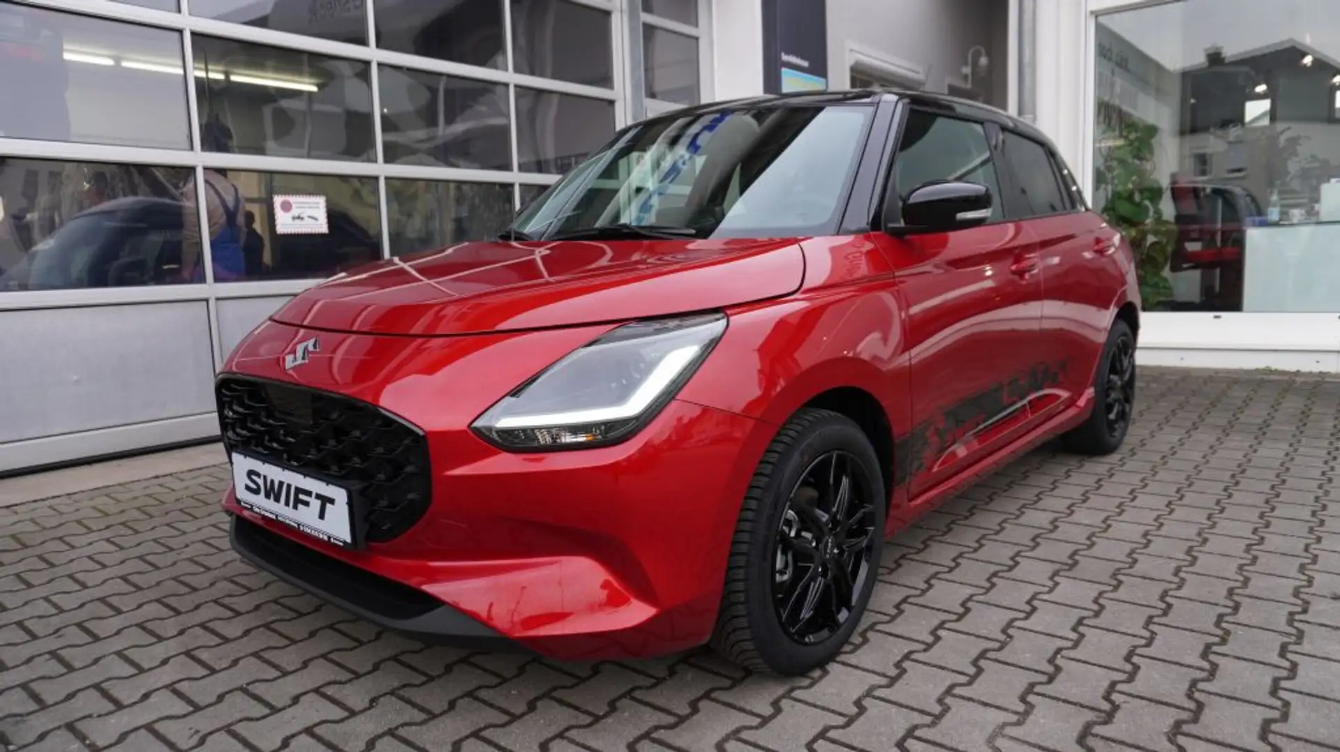 Suzuki Swift 1.2 Hybrid MT Comfort+ *Neuwagen 5 Jahre Garantie Rosso - 2