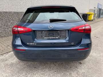 Mercedes-Benz A 180 A 180 d Business Line