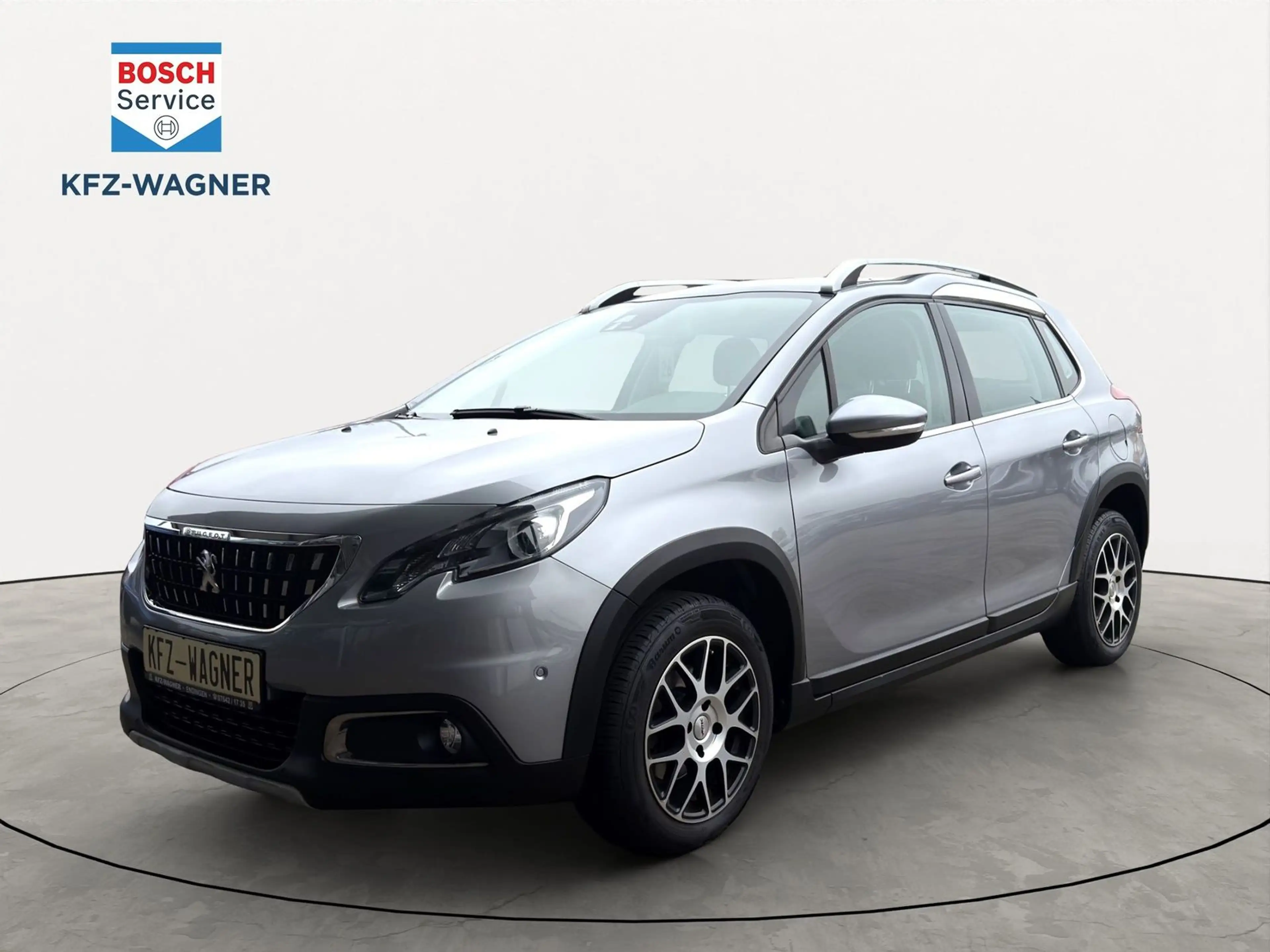 Peugeot 2008 1.2 PureTech 110 Allure AHK Pano — photo 2