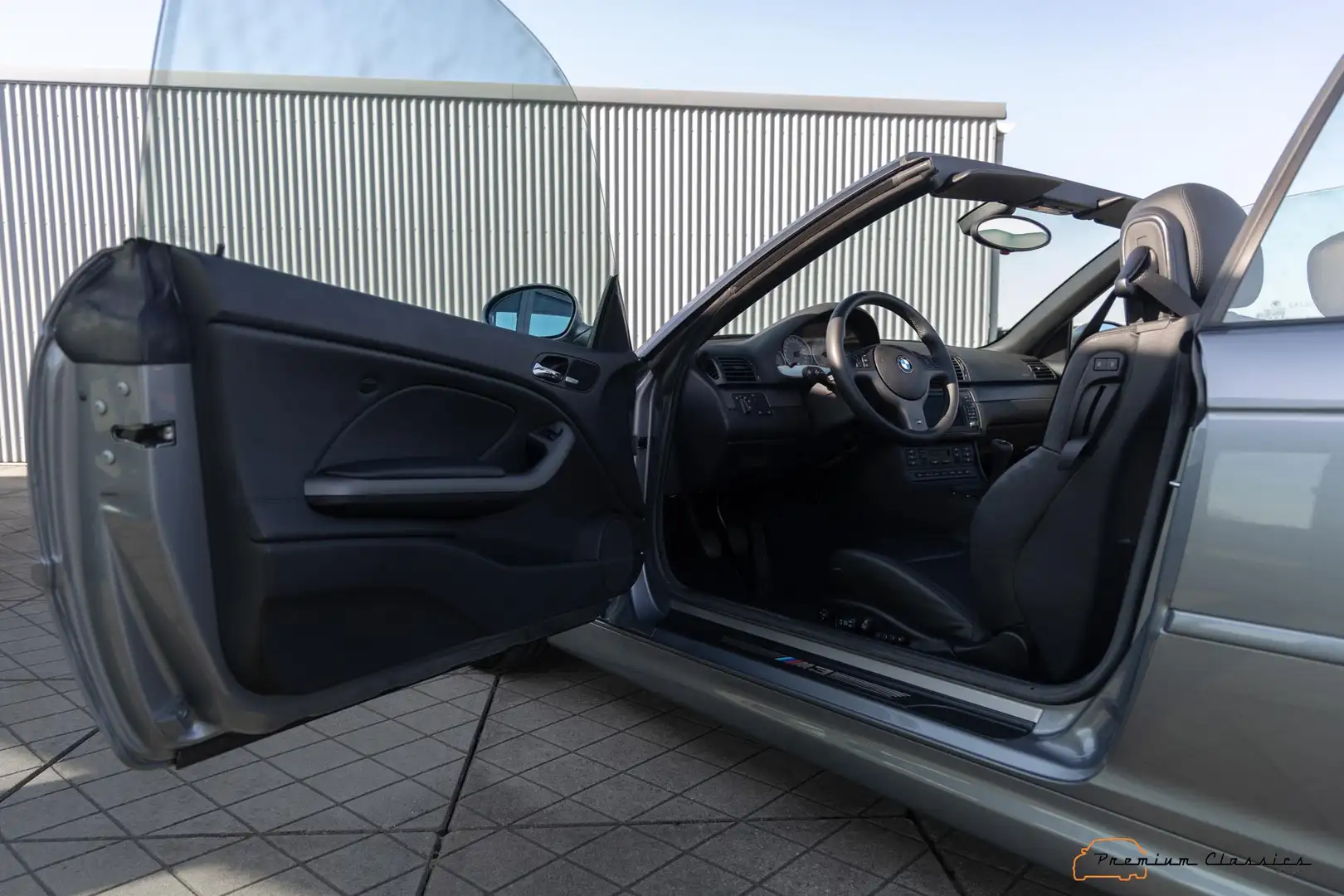 BMW M3 E46 Cabrio | 11.000KM! | 6-Speed | Harman/Kardon | Grijs - 2