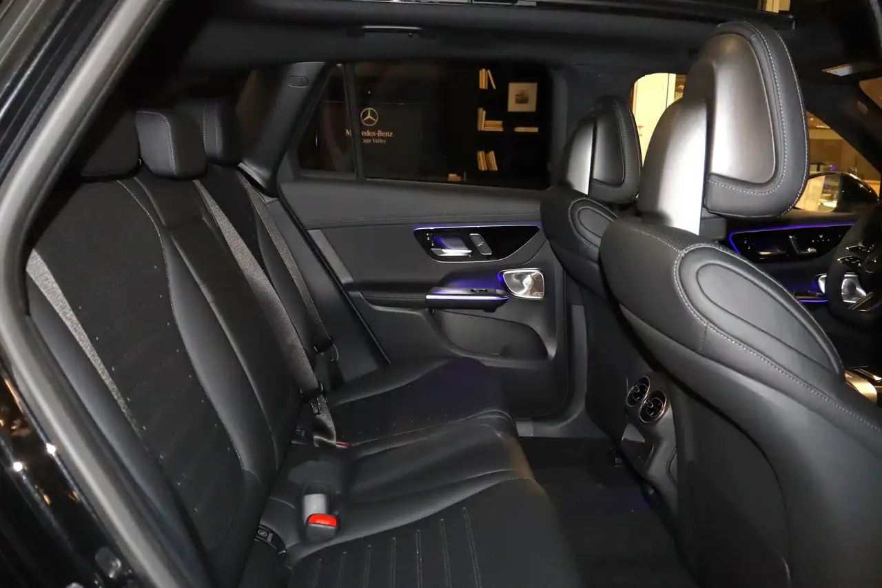 Mercedes-Benz GLC снимка Mercedes-Benz GLC