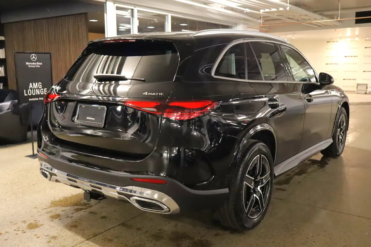 Mercedes-Benz GLC снимка Mercedes-Benz GLC