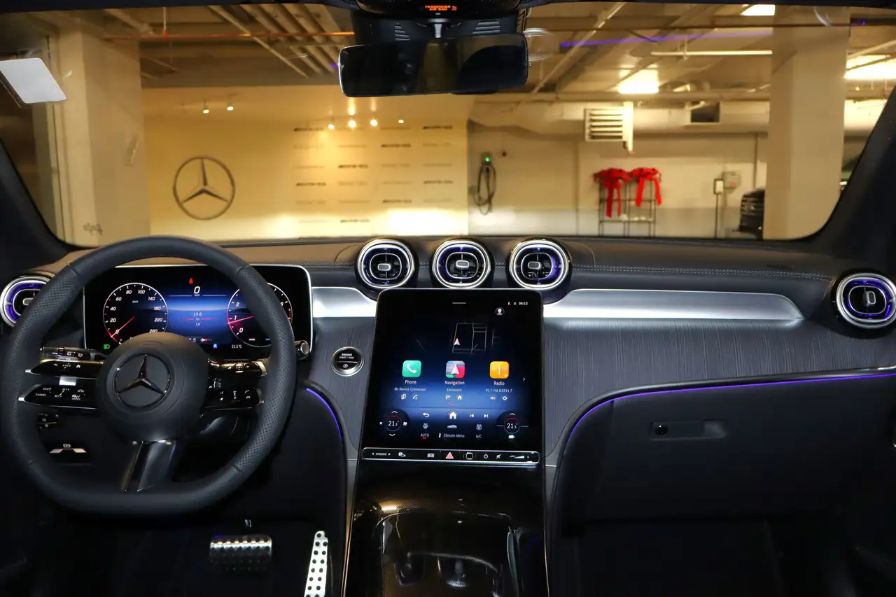 Mercedes-Benz GLC снимка Mercedes-Benz GLC