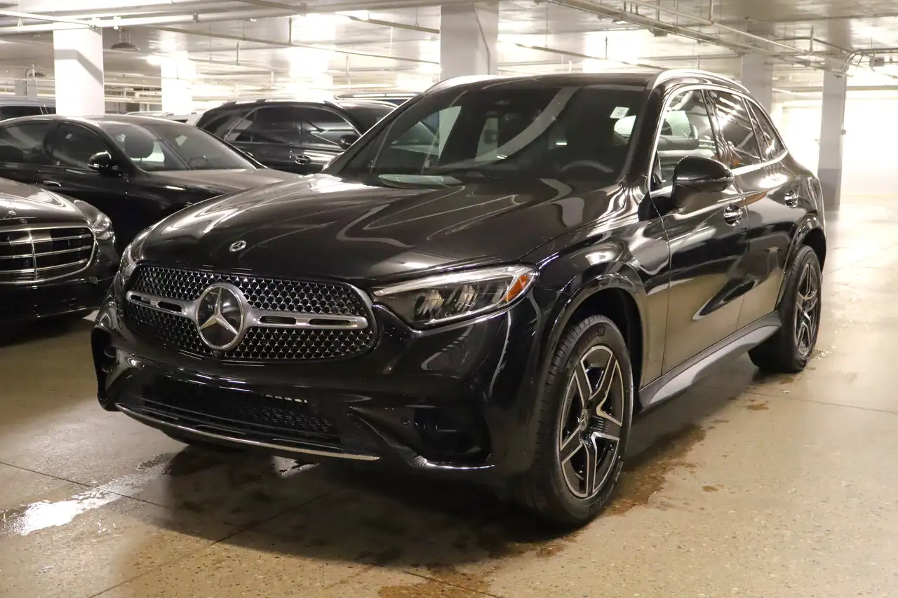 Mercedes-Benz GLC снимка Mercedes-Benz GLC