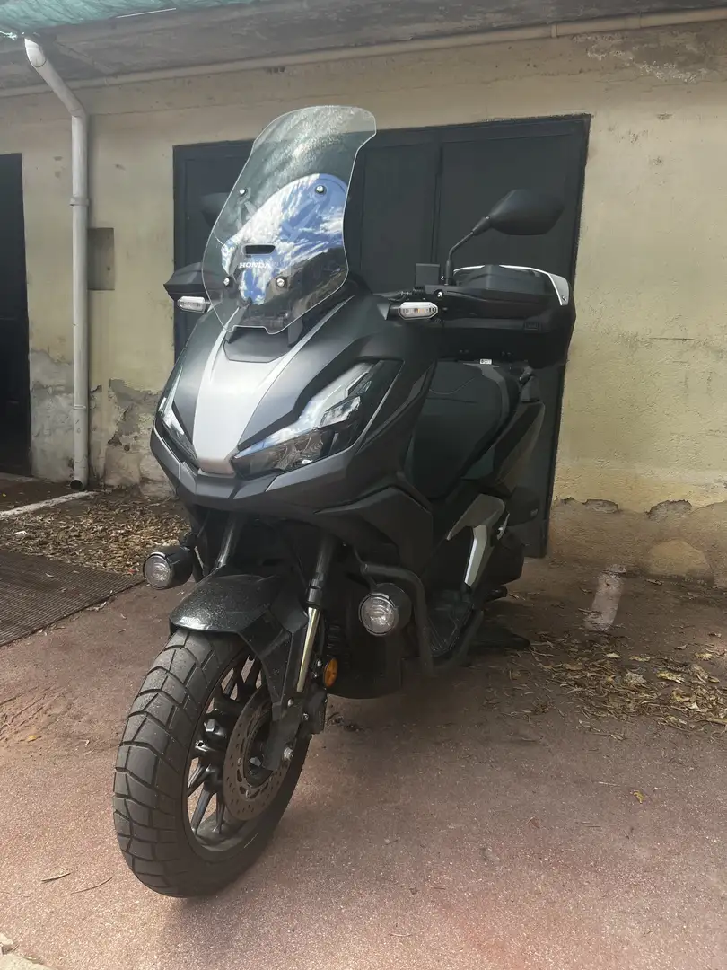 Honda ADV 350 - 1