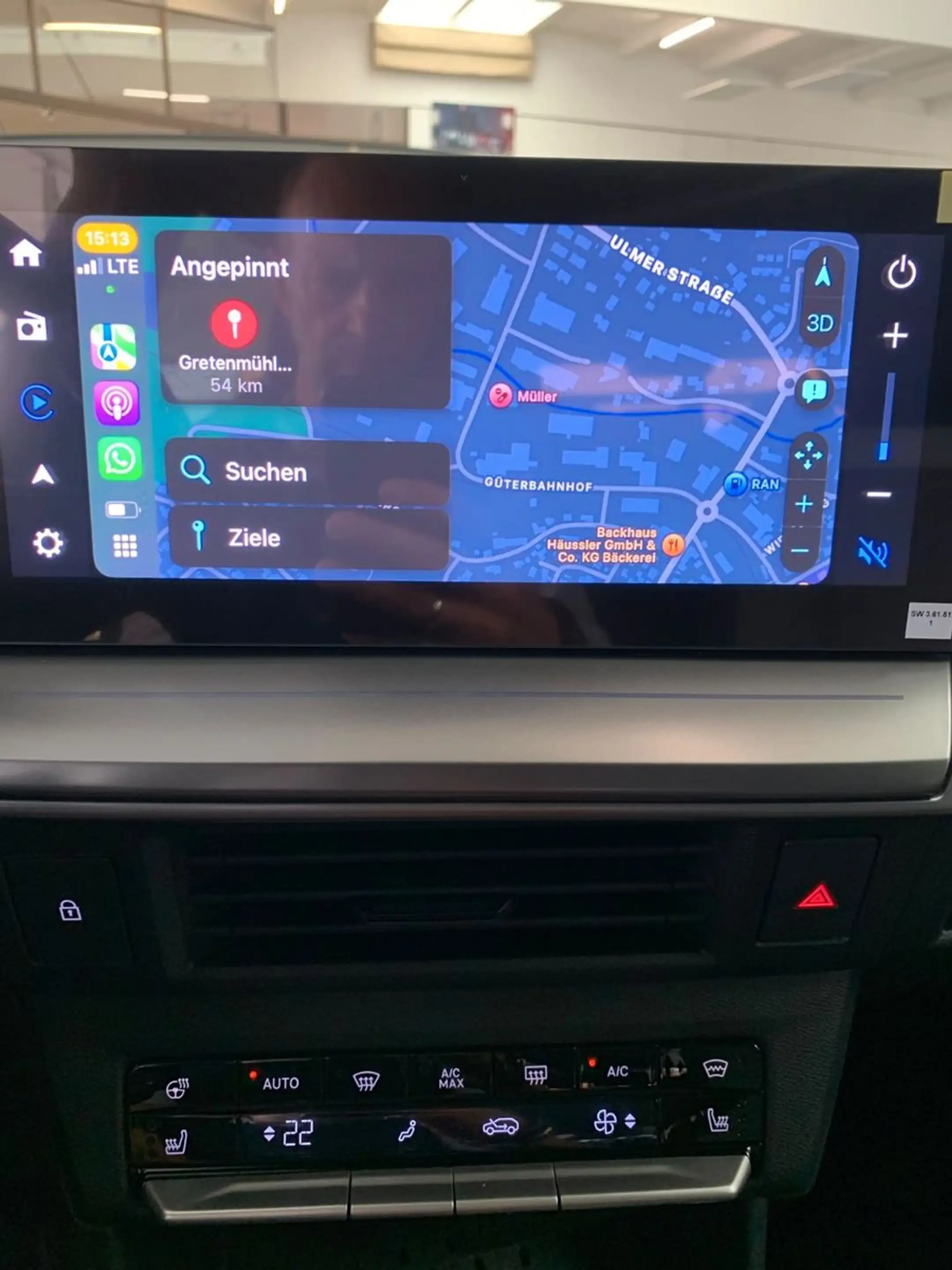 Opel Frontera Electric Ultimate 83 kW Extended Range — photo 22