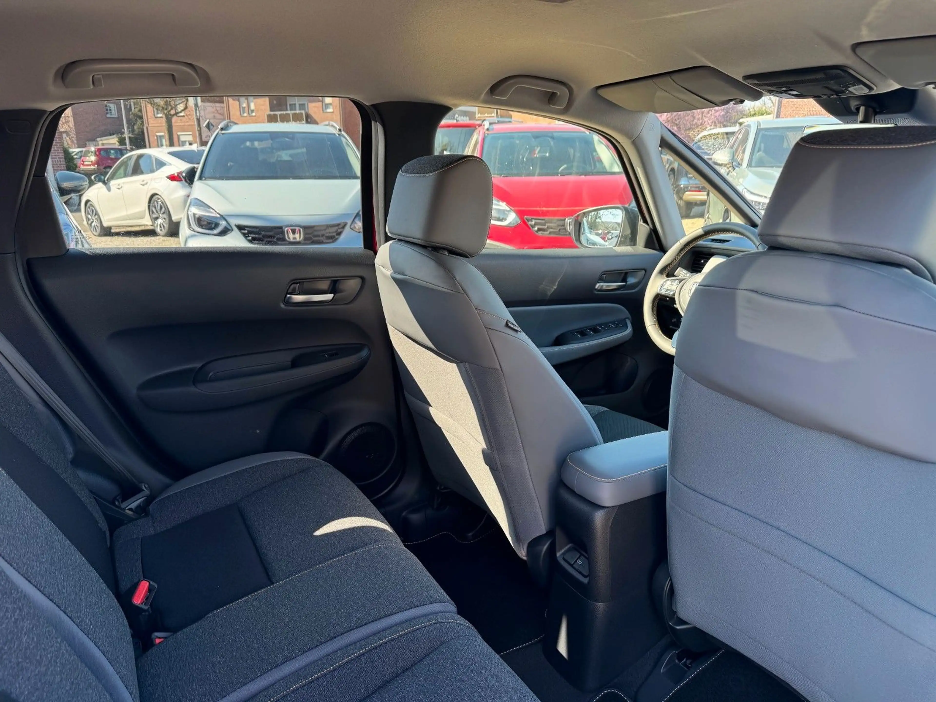 Honda Jazz 1.5 i-MMD Hybrid Advance Sport *LIEFERBAR* — photo 11