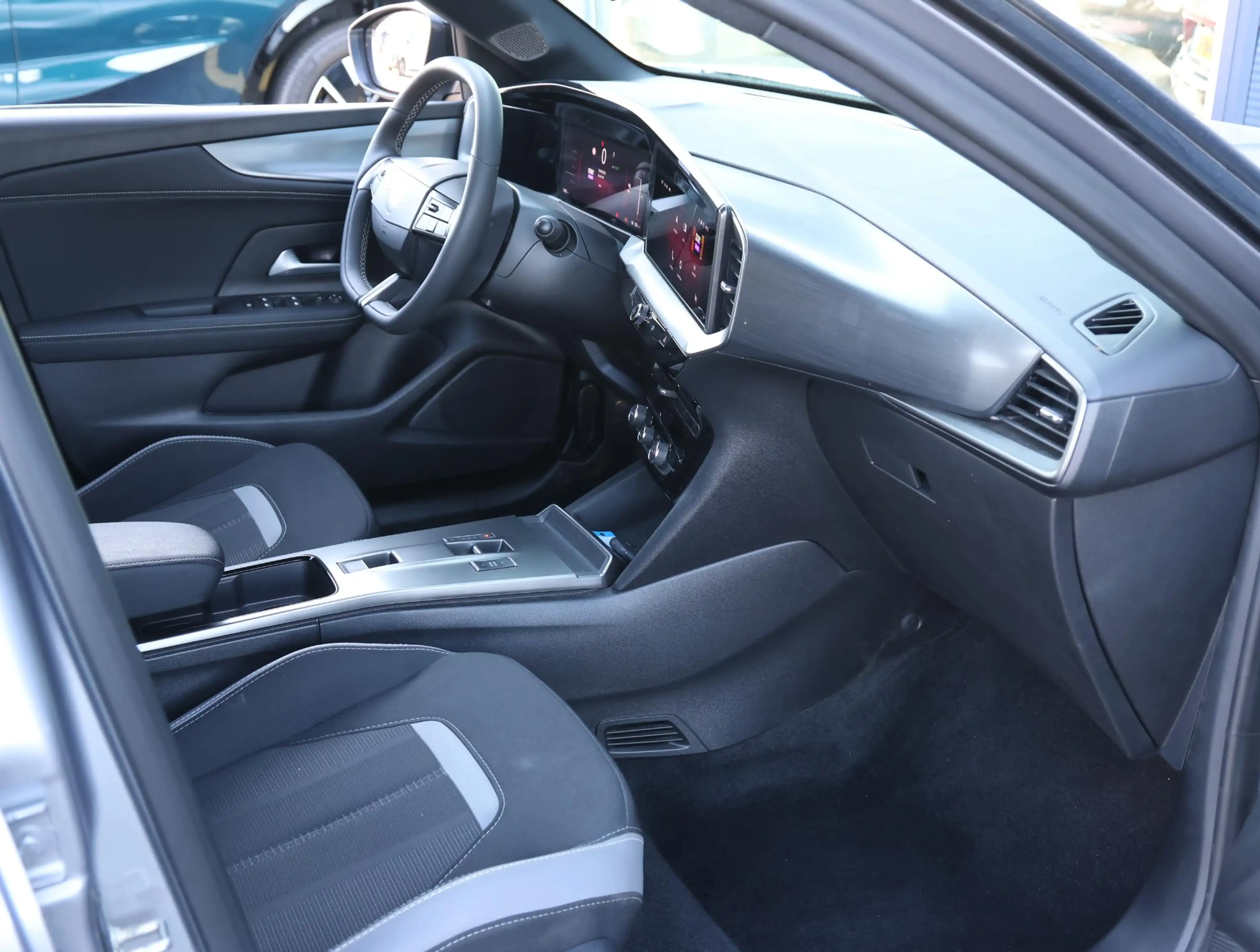 Opel Mokka-E Electric GS 54 kWh 1e Eigenaar | Camera | Navigati — photo 8